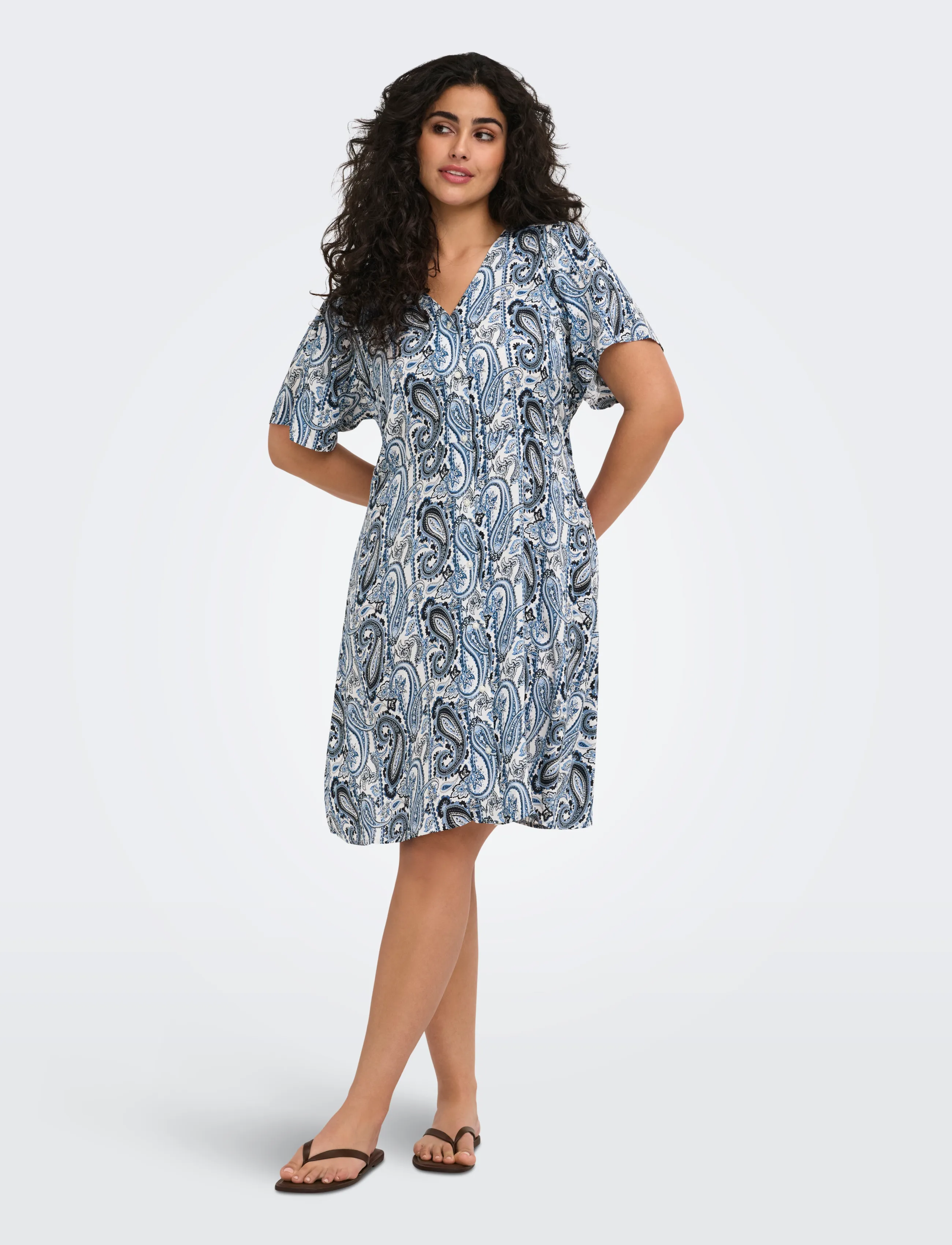ONLY Carmakoma CAREVIDA S/S DRESS WVN NOOS - Inspiration - CORONET BLUE / blue