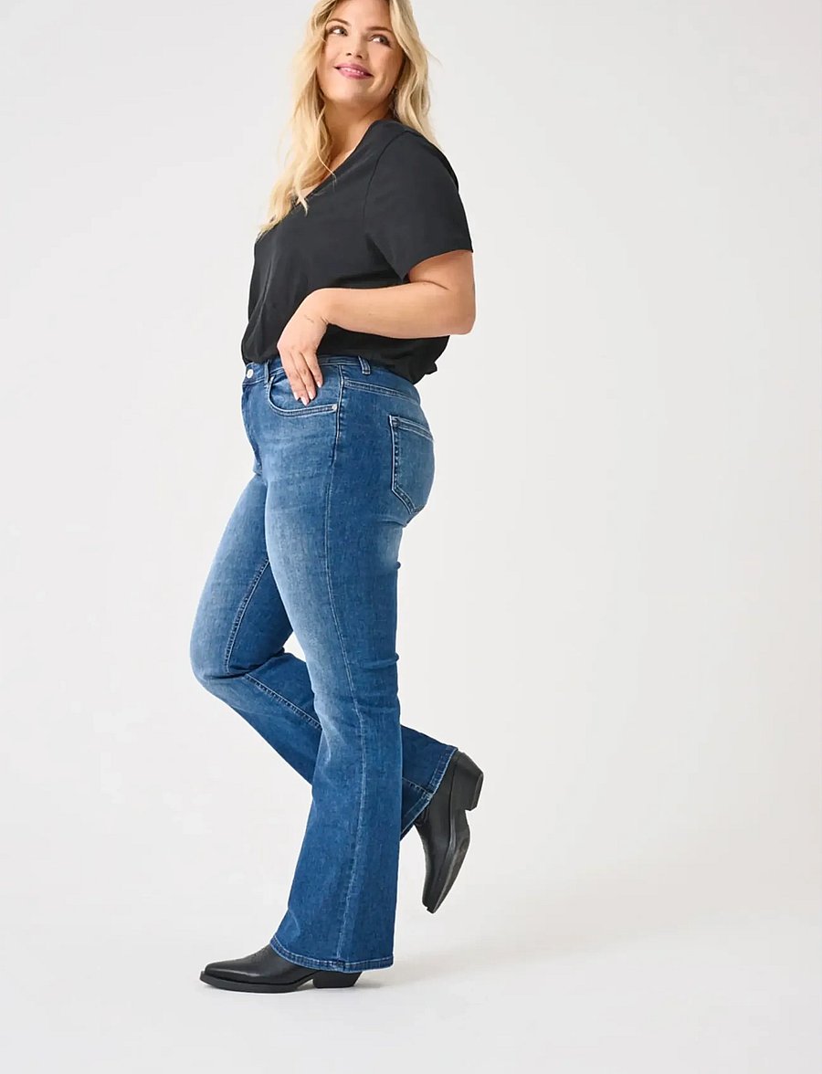 ONLY Carmakoma - CARWILLY HW FLARED DNM TAI021 NOOS - schlaghosen - dark blue denim - 3