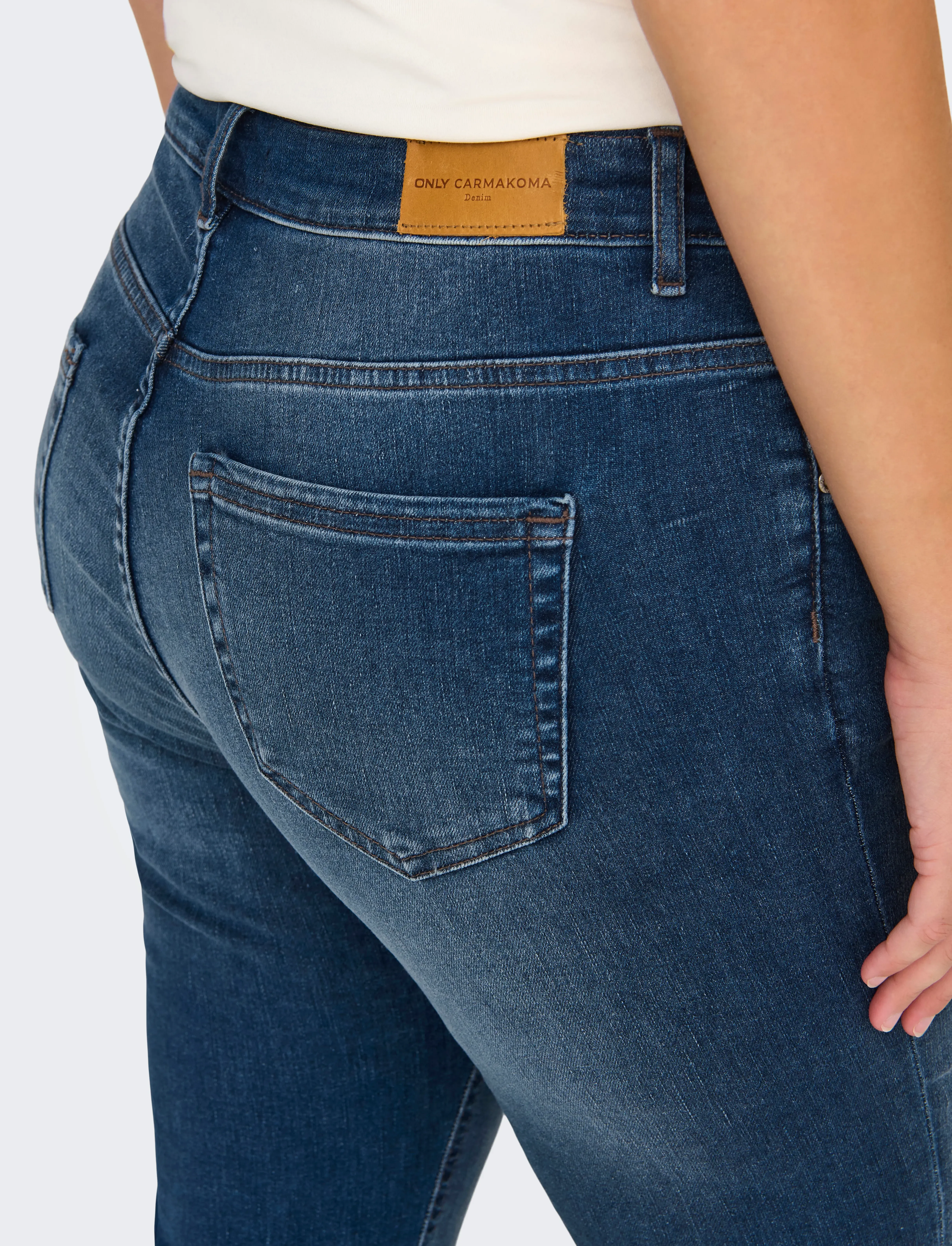 ONLY Carmakoma Carwilly Hw Flared Dnm Tai021 Noos bootcut & flared jeans dam – bild 5