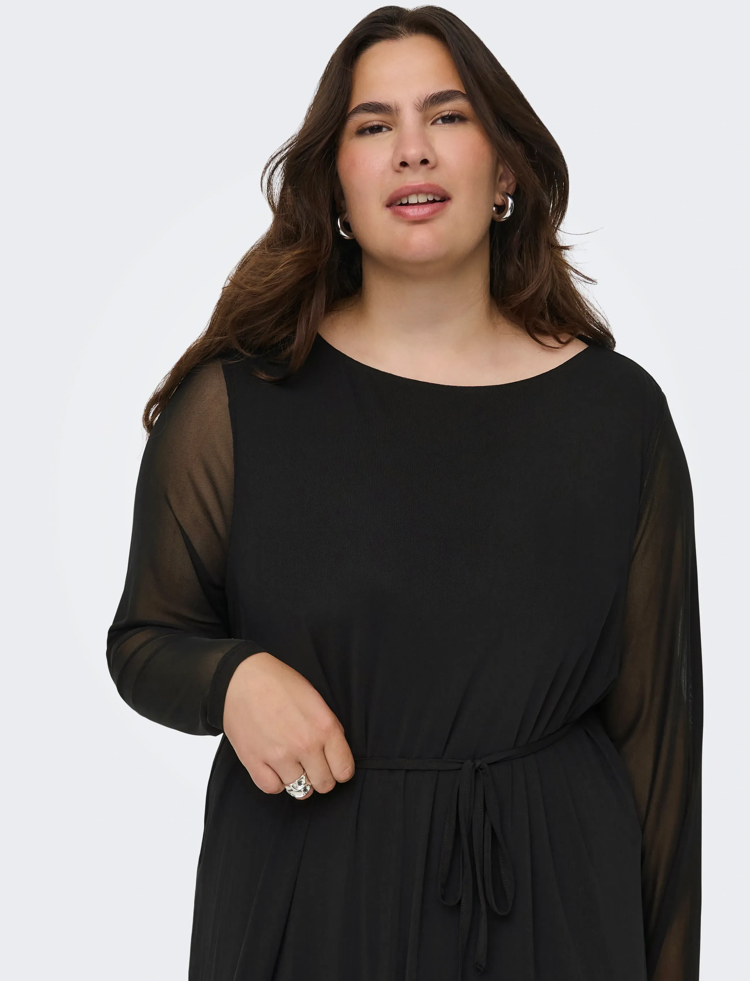 ONLY Carmakoma - CARFOREST LIFE LS BOATNECK BLK DRESS JRS - robes de fête - black - 4