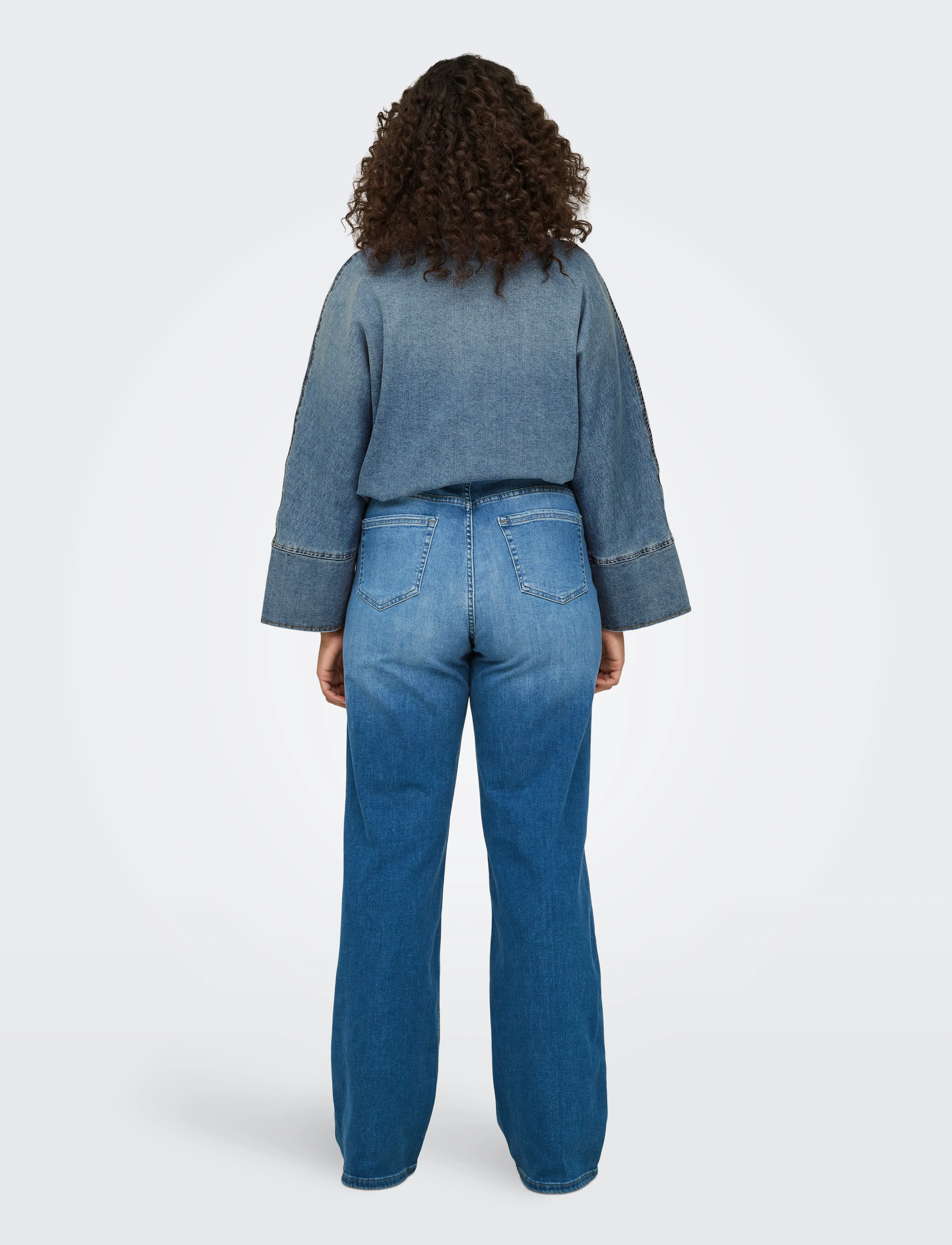ONLY Carmakoma - CARWILLY HW WIDE DNM REA12187 NOOS - medium blue denim - 3