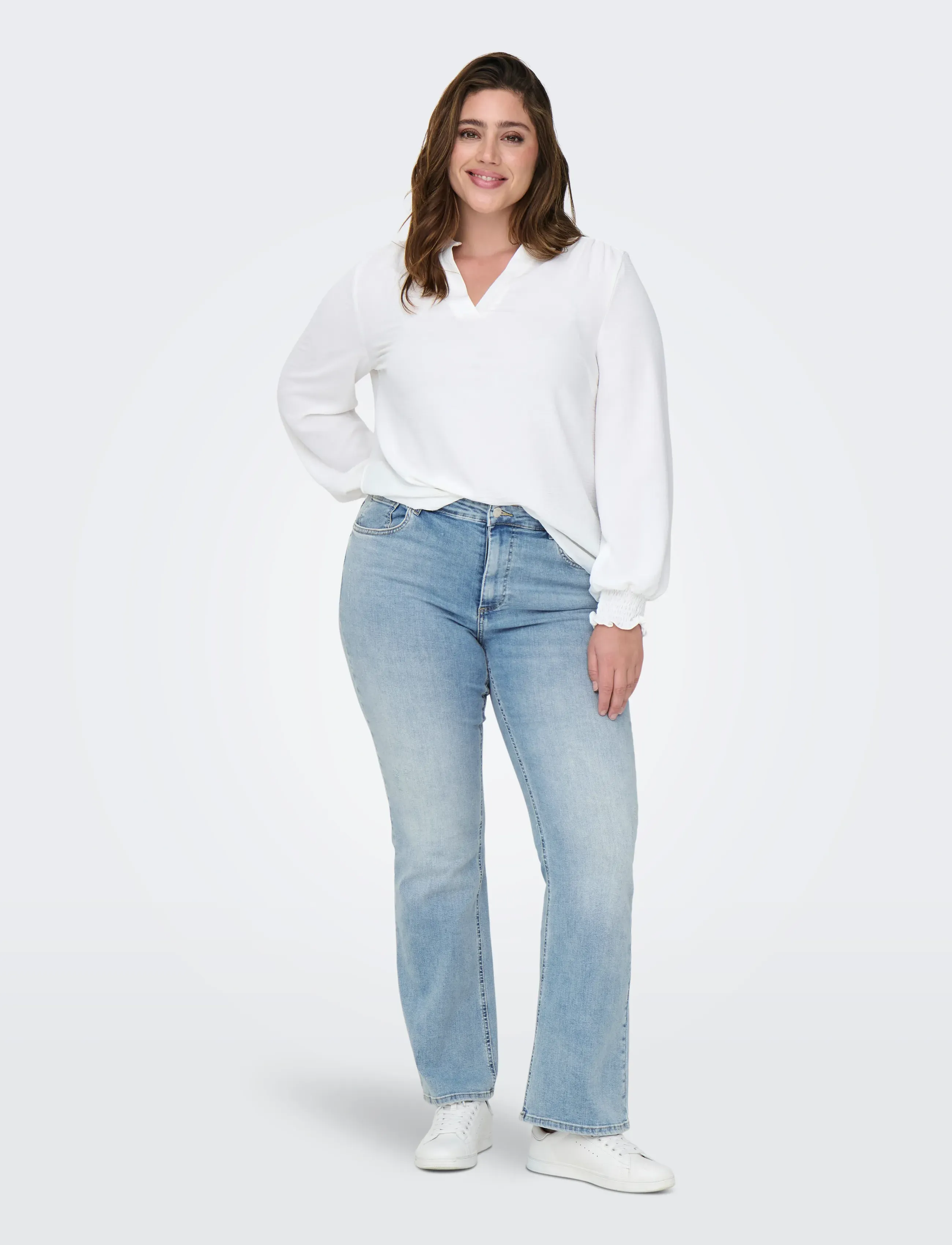 ONLY Carmakoma Carwilly Life Hw Flared Dnm Tai467 Noos, 52 x 32, Jeans, Blau - Flares, Frauen