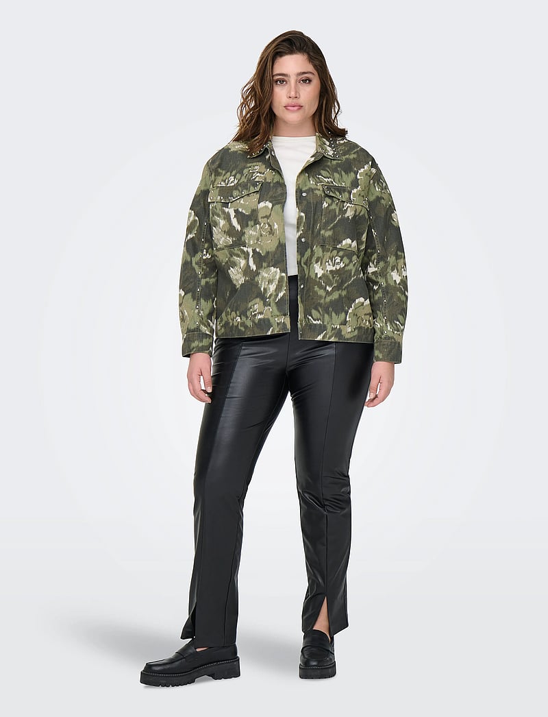 ONLY Carmakoma - CARCAVA AOP JACKET OTW - utility jakid - pumice stone - 4