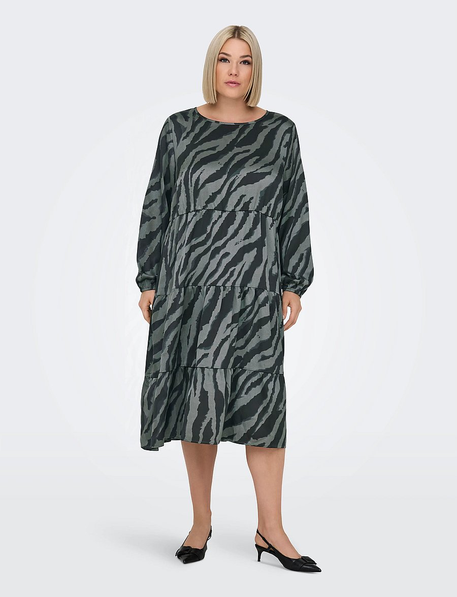 ONLY Carmakoma - CARZORRA L/S O-NECK DRESS WVN - midi dresses - black - 0