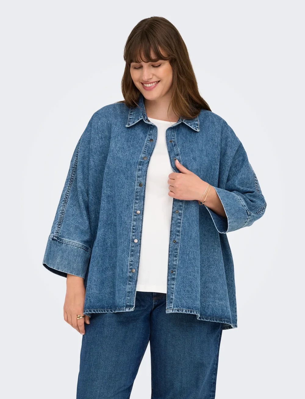 ONLY Carmakoma - CARGRACE 3/4 DNM SHIRT TAI NOOS - denim shirts - medium blue denim - 0