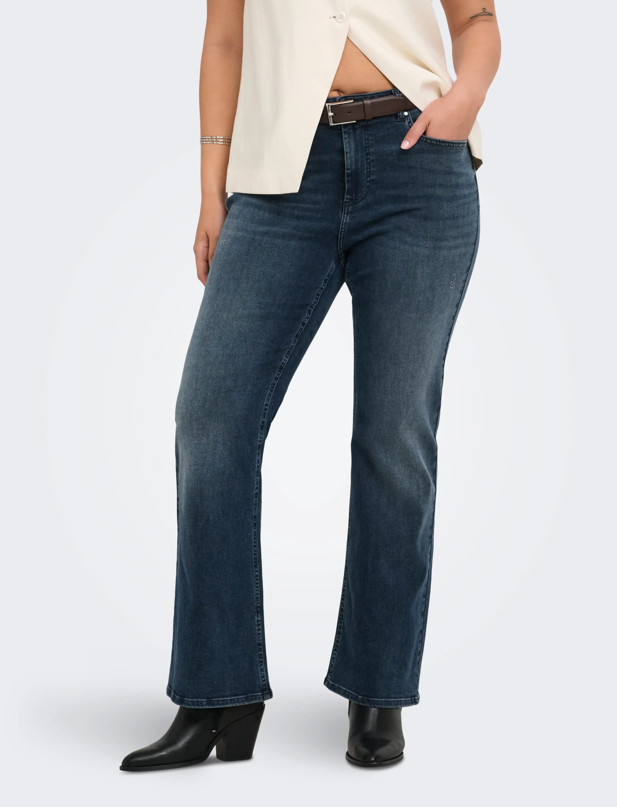 ONLY Carmakoma CARWILLY HW FLARED DNM REA409 NOOS - Kleidung - BLUE BLACK DENIM / navy