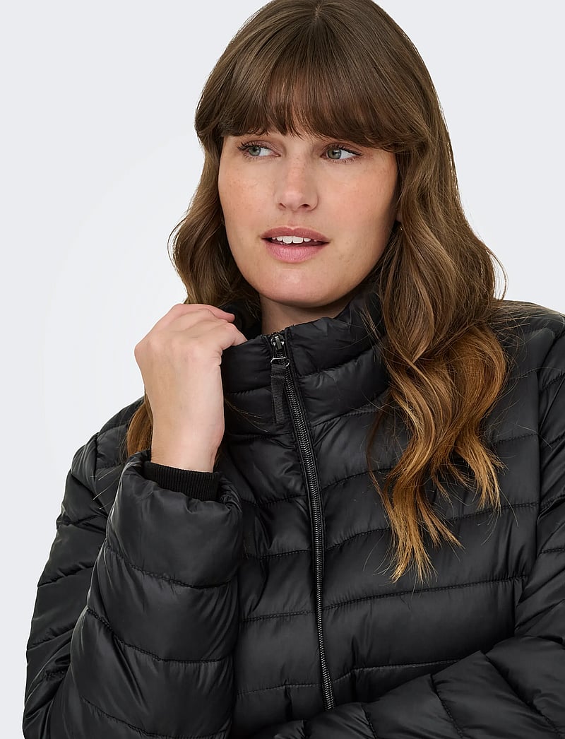 ONLY Carmakoma - CARTAHIA LW QUILTED JACKET OTW NOOS - quiltede jakker - black - 4