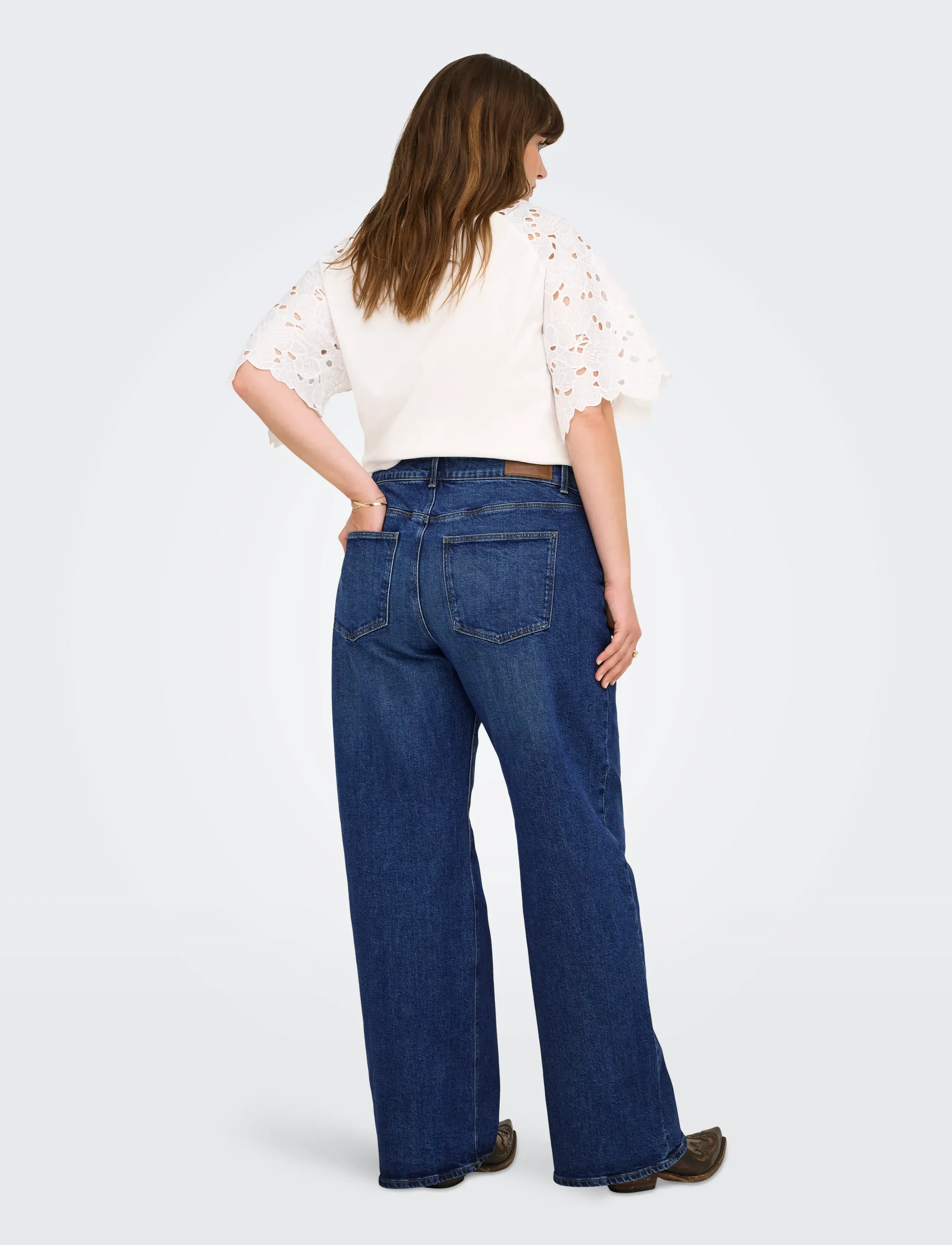 ONLY Carmakoma - CARJUICY HW WIDE LEG REA255 NOOS - brede jeans - dark blue denim - 3