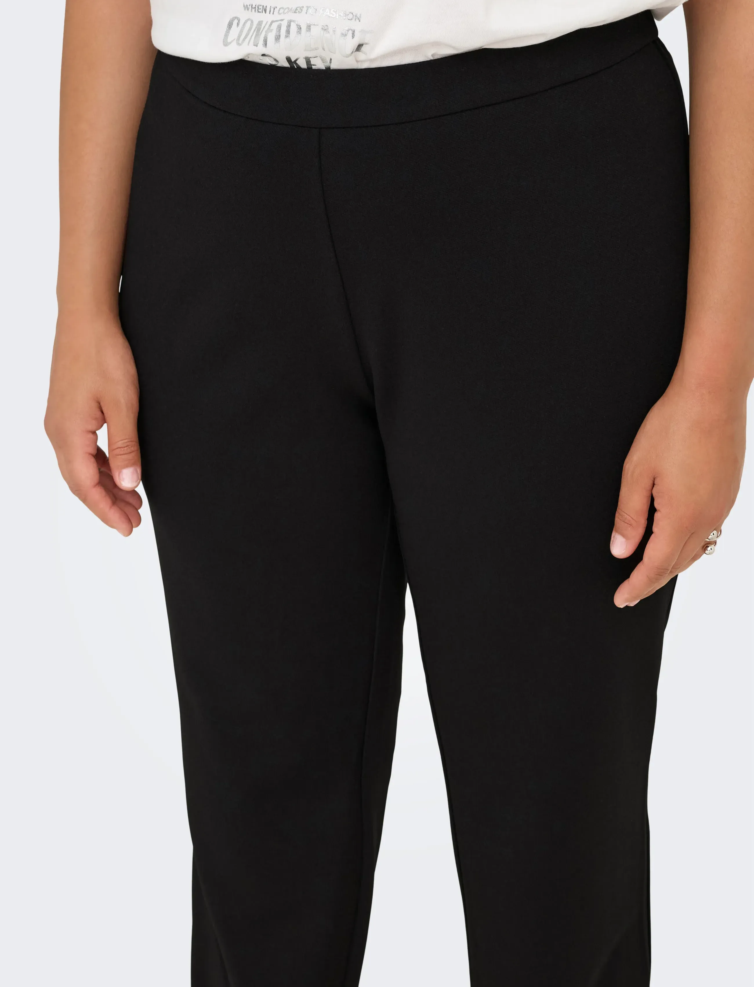 ONLY Carmakoma - CARWINNER HW PANT PNT - alt laiad püksid - black - 4