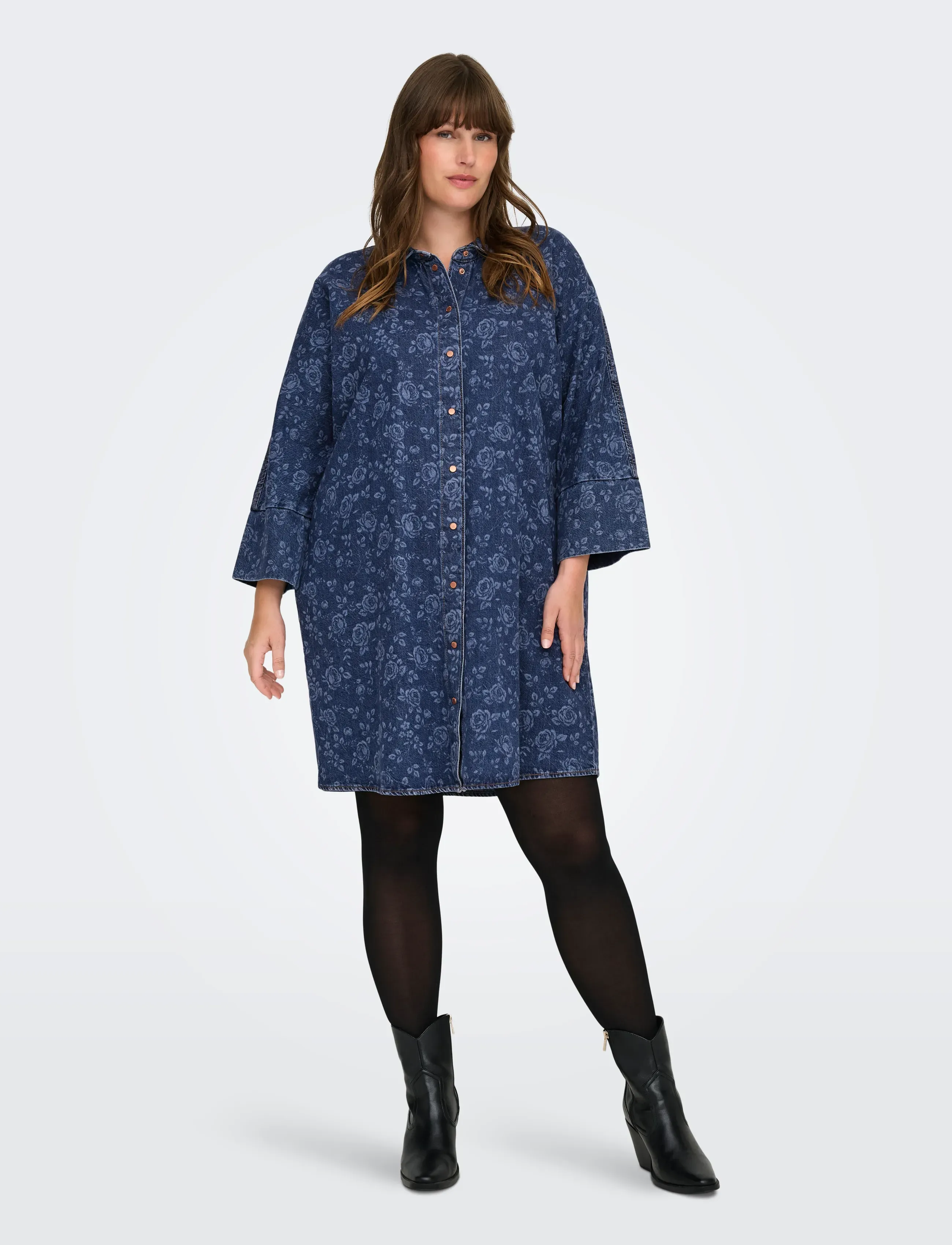 ONLY Carmakoma - CARGRACE 3/4 ROSE DNM DRESS PIM - robes chemises - medium blue denim - 4