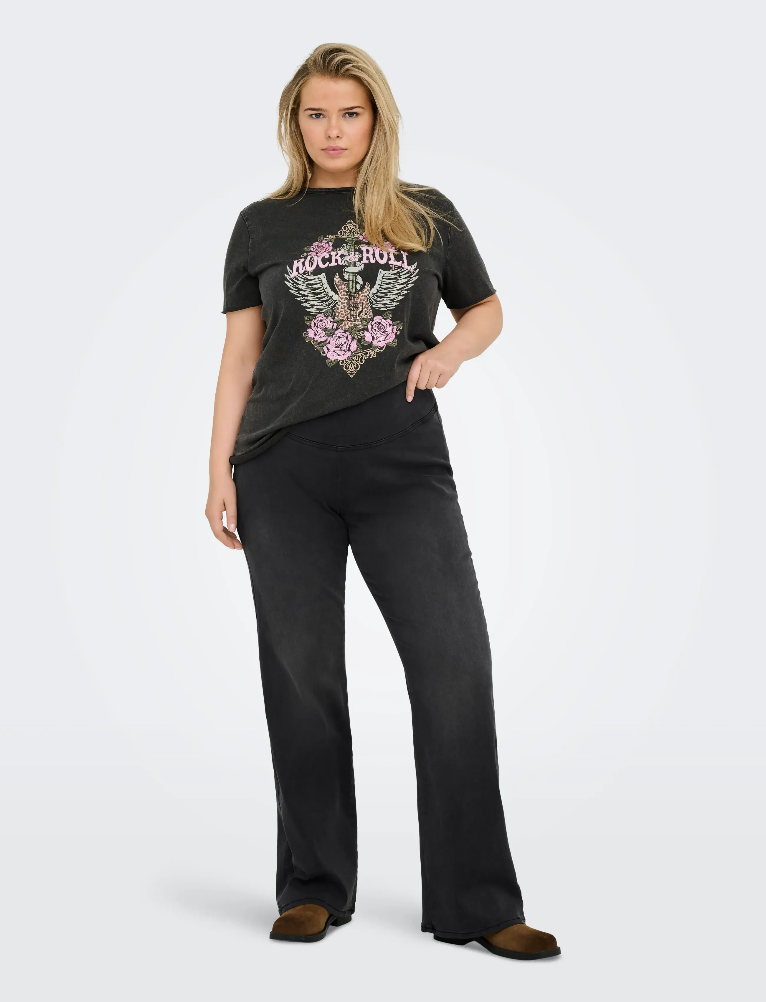 ONLY Carmakoma - CARROYAL MID WAIST FLARED LEGGING NOOS - washed black - 5