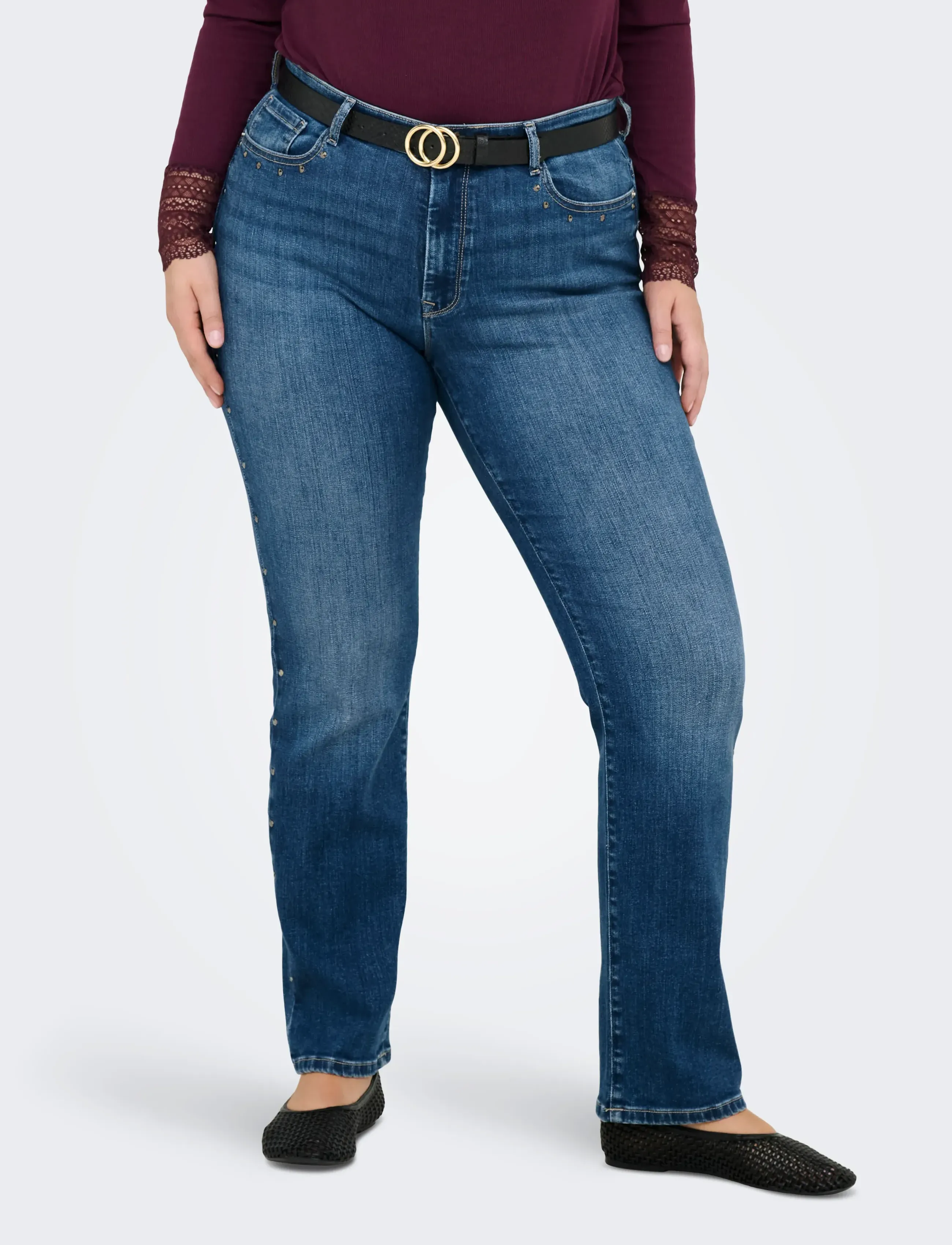 ONLY Carmakoma - CARSUI STUDS MID SLIM DNM DIA - slim fit jeans - medium blue denim - 4