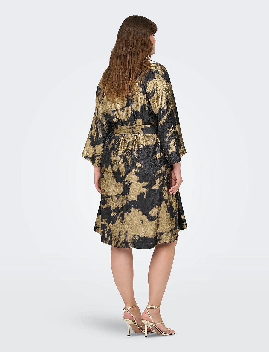 ONLY Carmakoma - CARDIXIE 3/4 V-NECK BLK DRESS AOP - black - 3