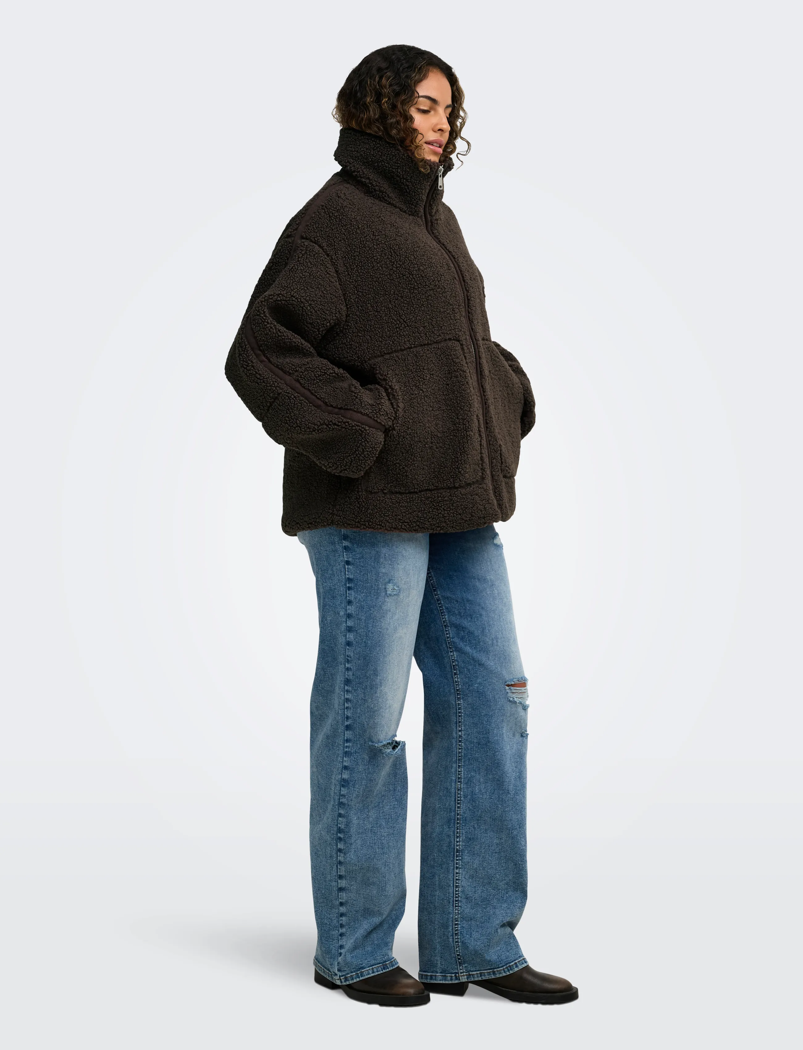 ONLY Carmakoma - CARASPEN TEDDY JACKET OTW NOOS - steppjacken - coffee bean - 4