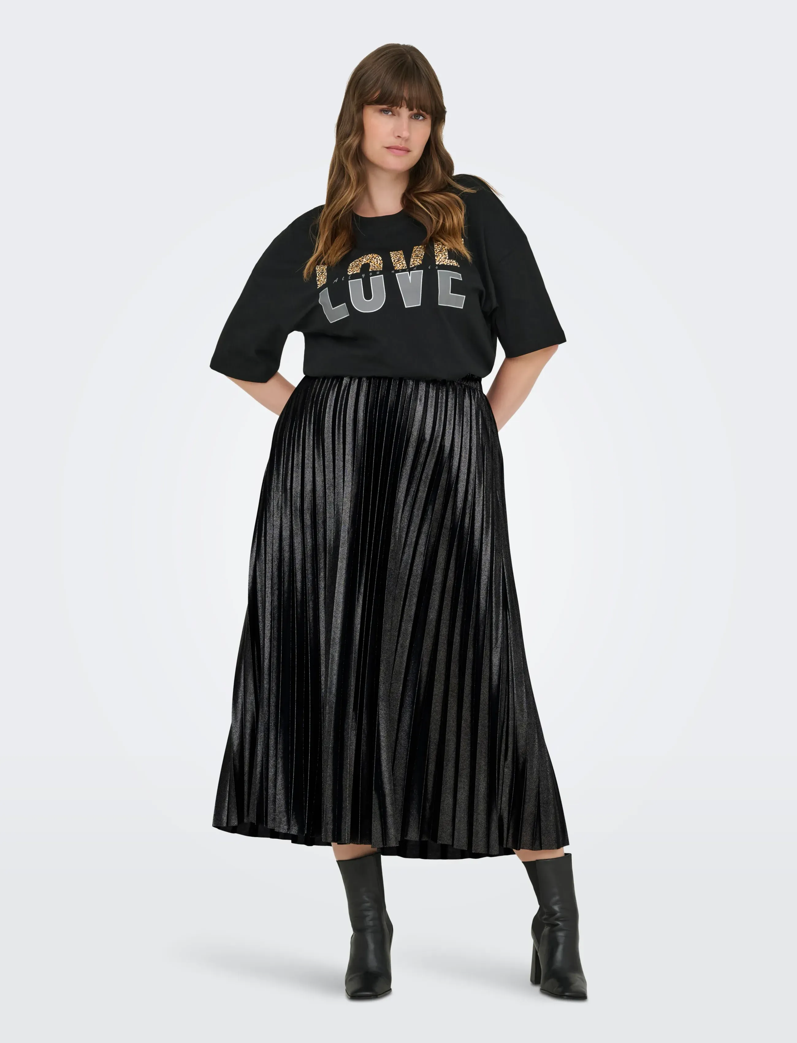 ONLY Carmakoma CARLYON PLEATED SHINE SKIRT JRS NOOS - Maxi nederdele - BLACK / black
