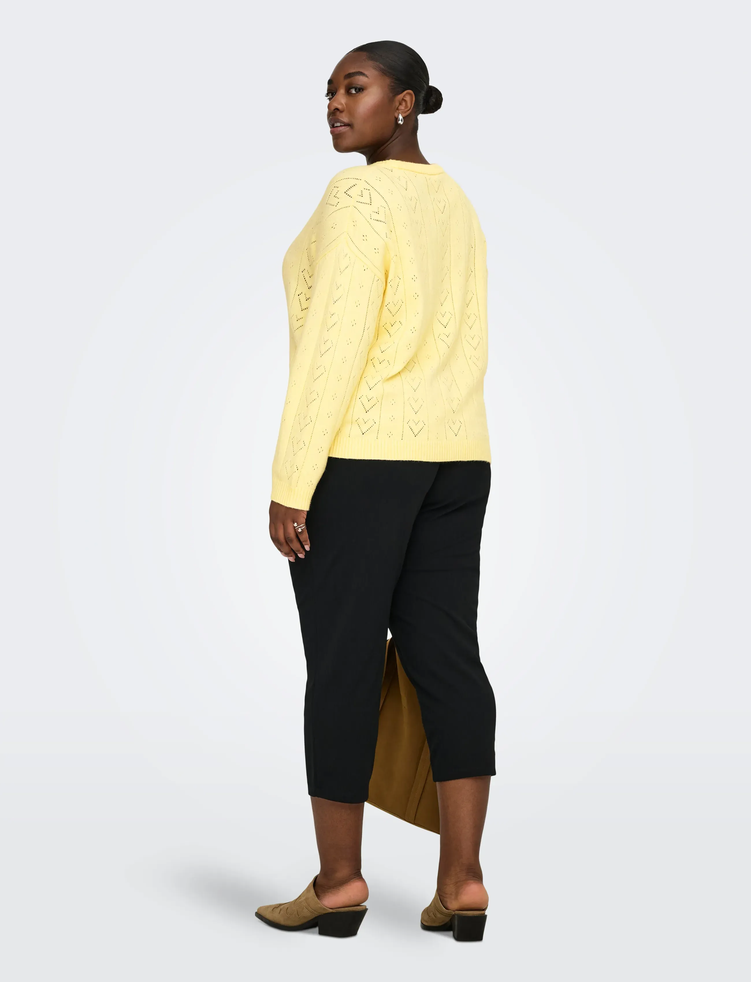 ONLY Carmakoma - CARISA LIFE LS STRUCTURE BOXY O-NECK KNT - pullover - sunlight - 3