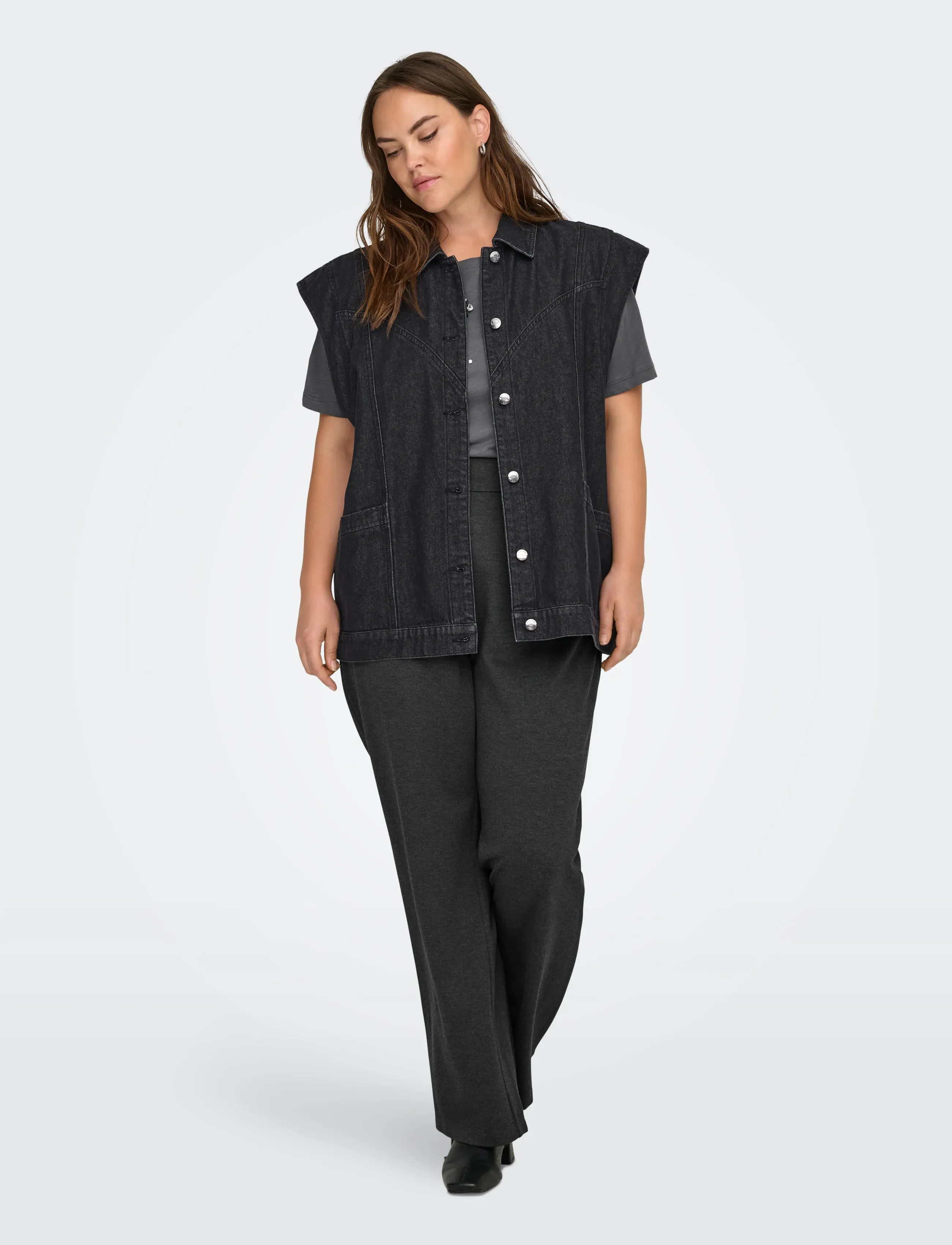 ONLY Carmakoma - CARKENNEDY SL DNM WAISTCOAT BOX BJ - frühlingsjacken - washed black - 4