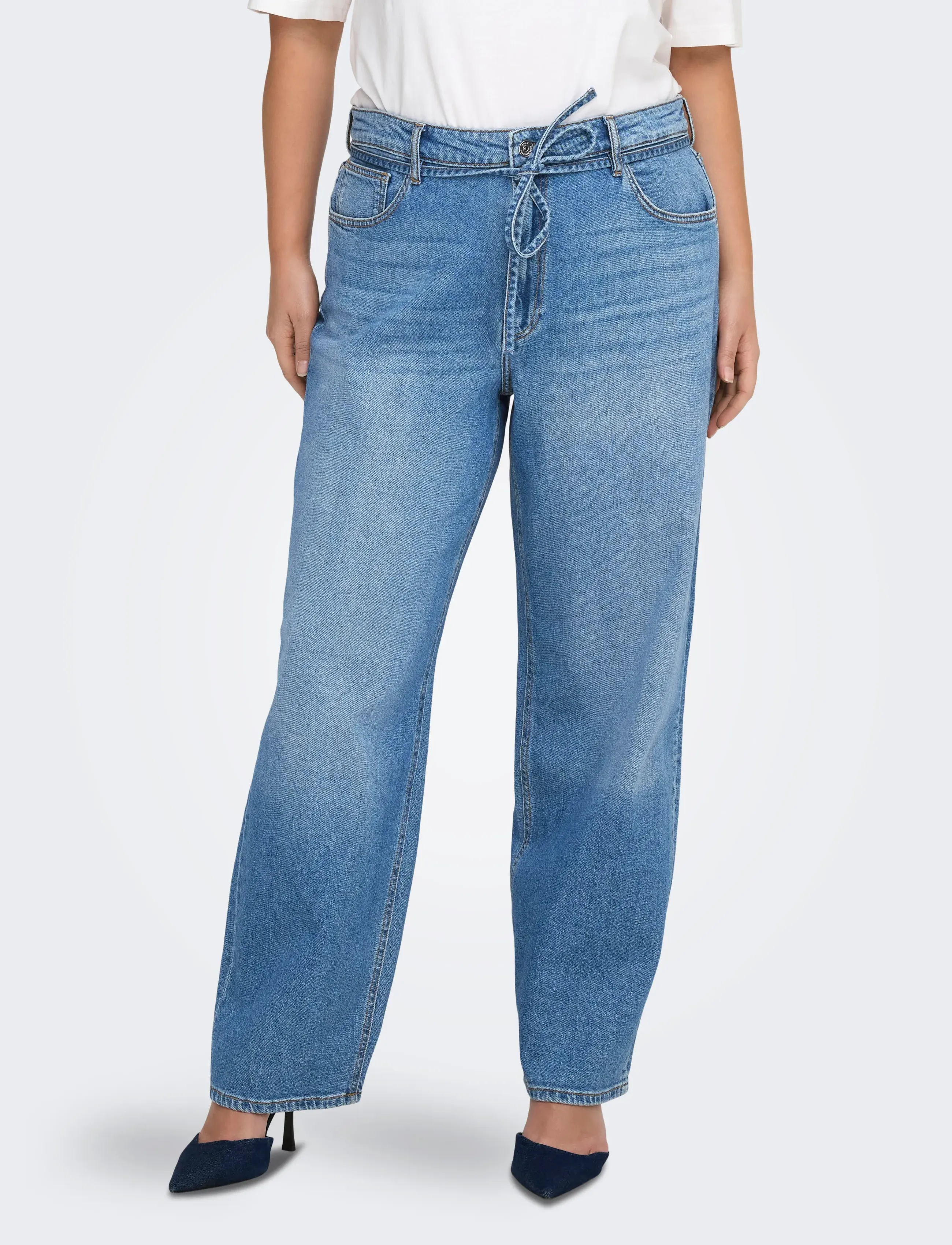 ONLY Carmakoma CARGIANNA MW STRAIGHT AZ751 DNM NOOS - Tøj - MEDIUM BLUE DENIM / blue