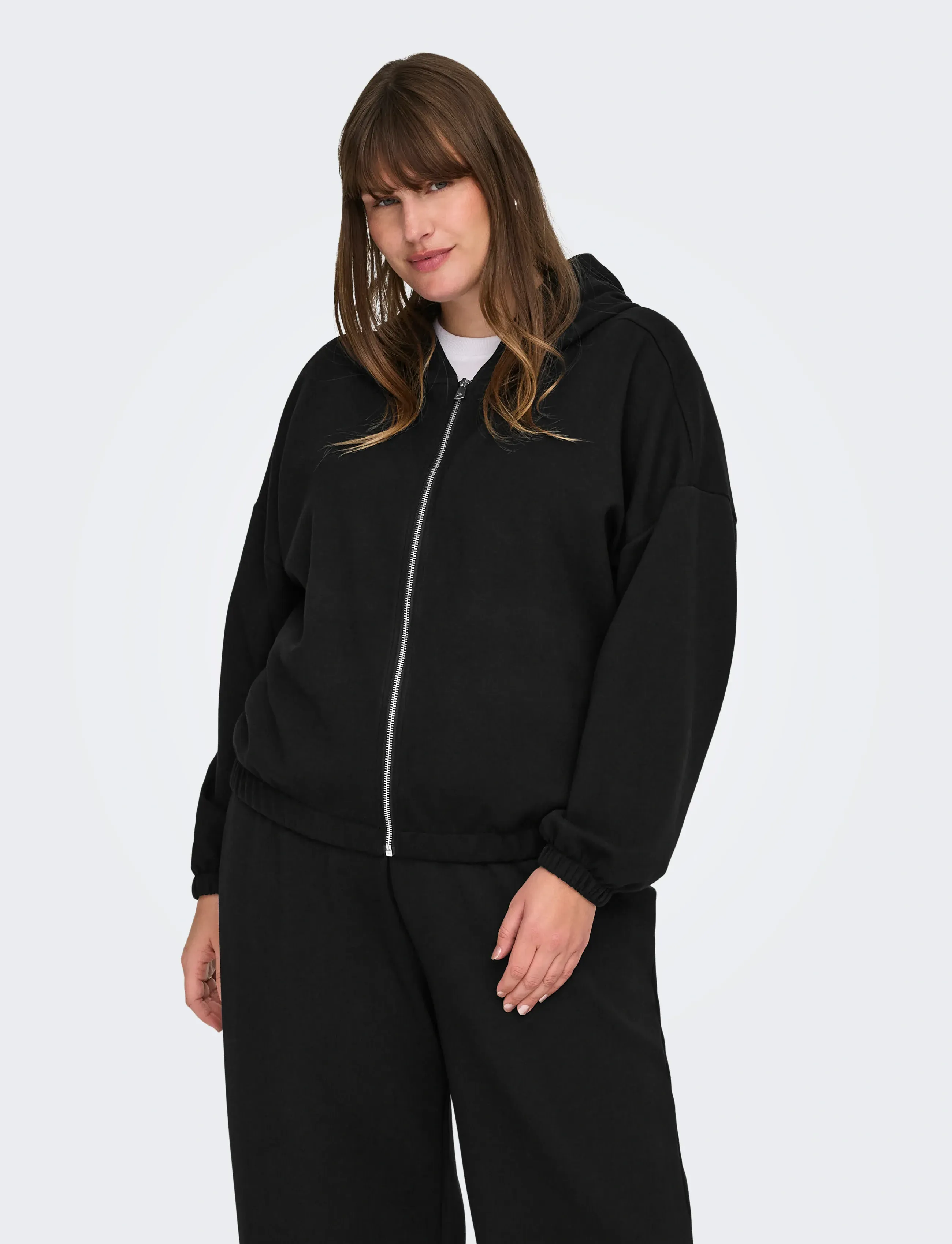 ONLY Carmakoma - CARSCARLETT LS ELASTIC ZIP HOOD SWT NOOS - pulls à capuche - black - 5