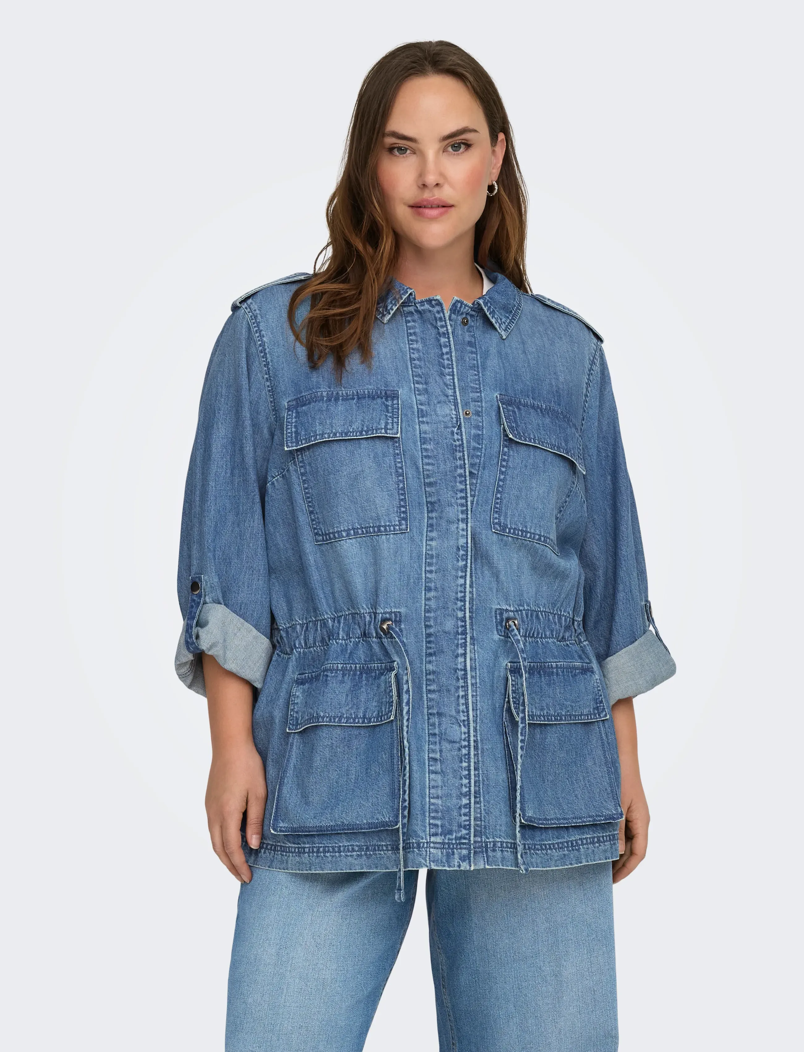 ONLY Carmakoma - CARKENYA L/S UTILITY DNM JKT AKM - vorjakkar - medium blue denim - 5