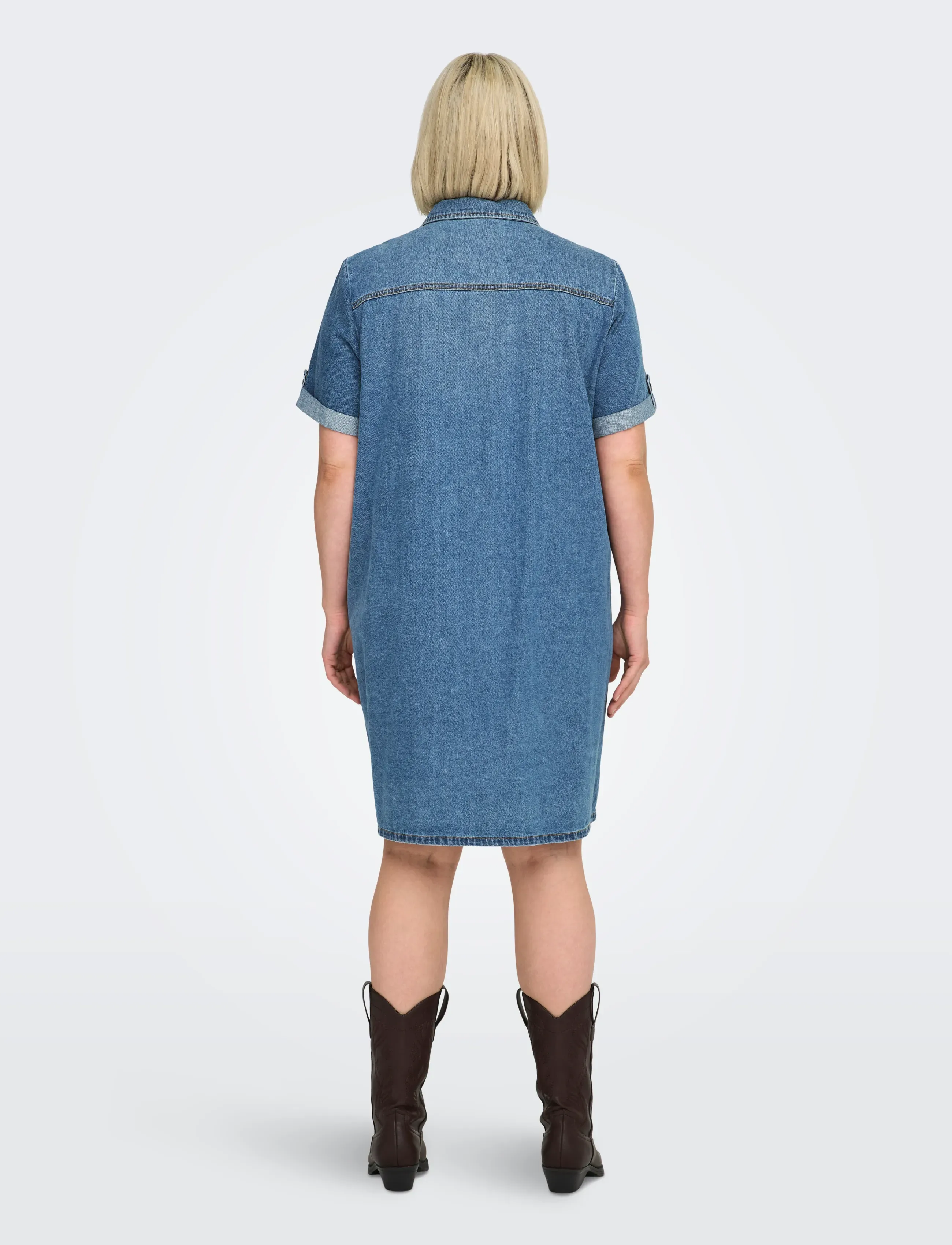 ONLY Carmakoma - CARLISA S/S DNM DRESS GUA NOOS - robes chemises - medium blue denim - 3