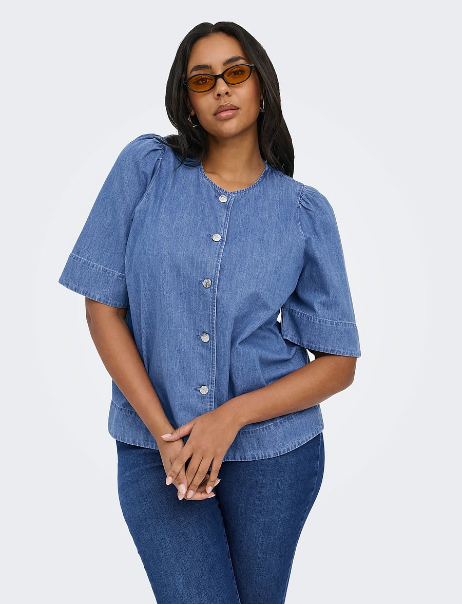 ONLY Carmakoma - CARASTRA SS DNM SHIRT QYT - denimskjorter - medium blue denim - 0