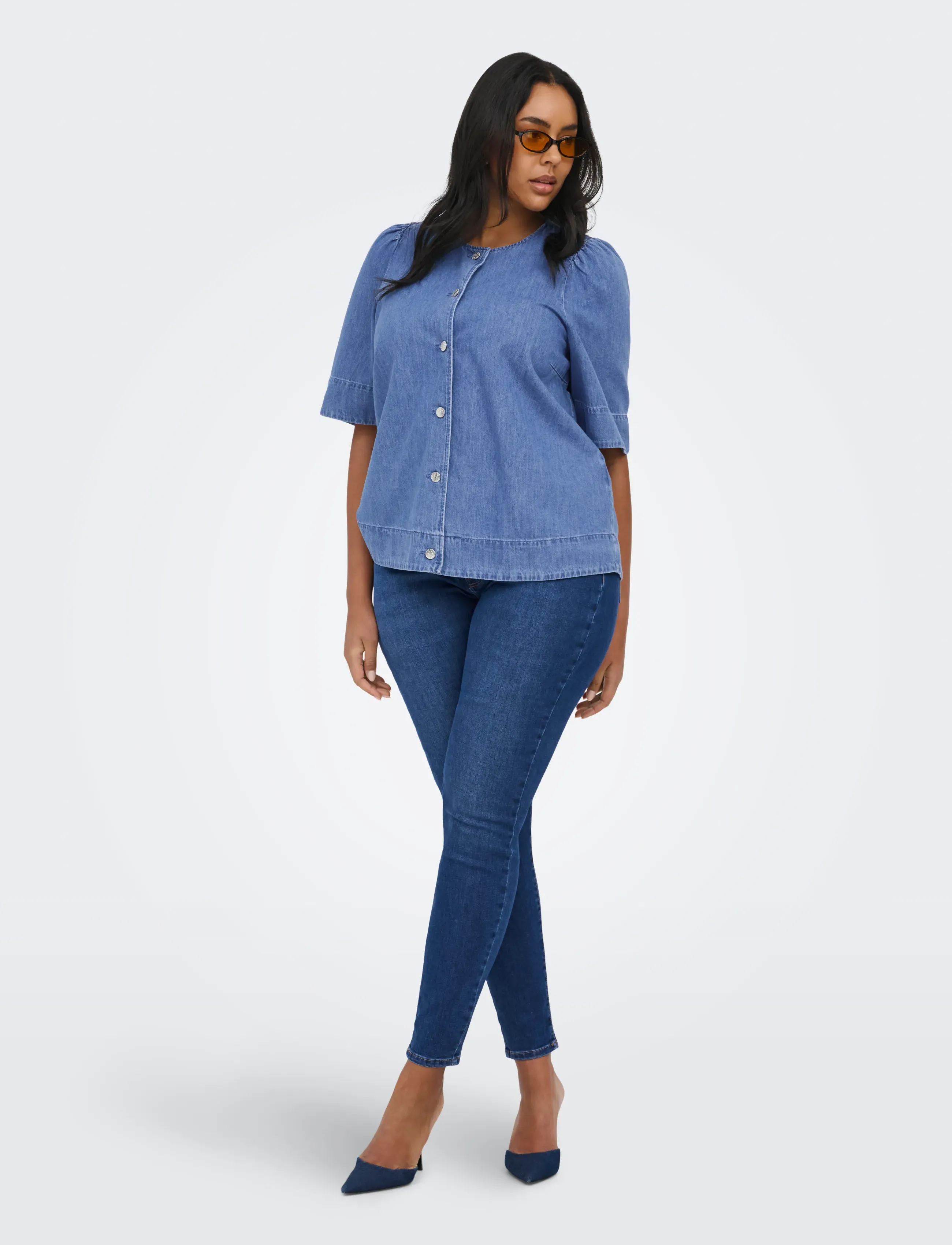 ONLY Carmakoma - CARASTRA SS DNM SHIRT QYT - denimskjorter - medium blue denim - 4