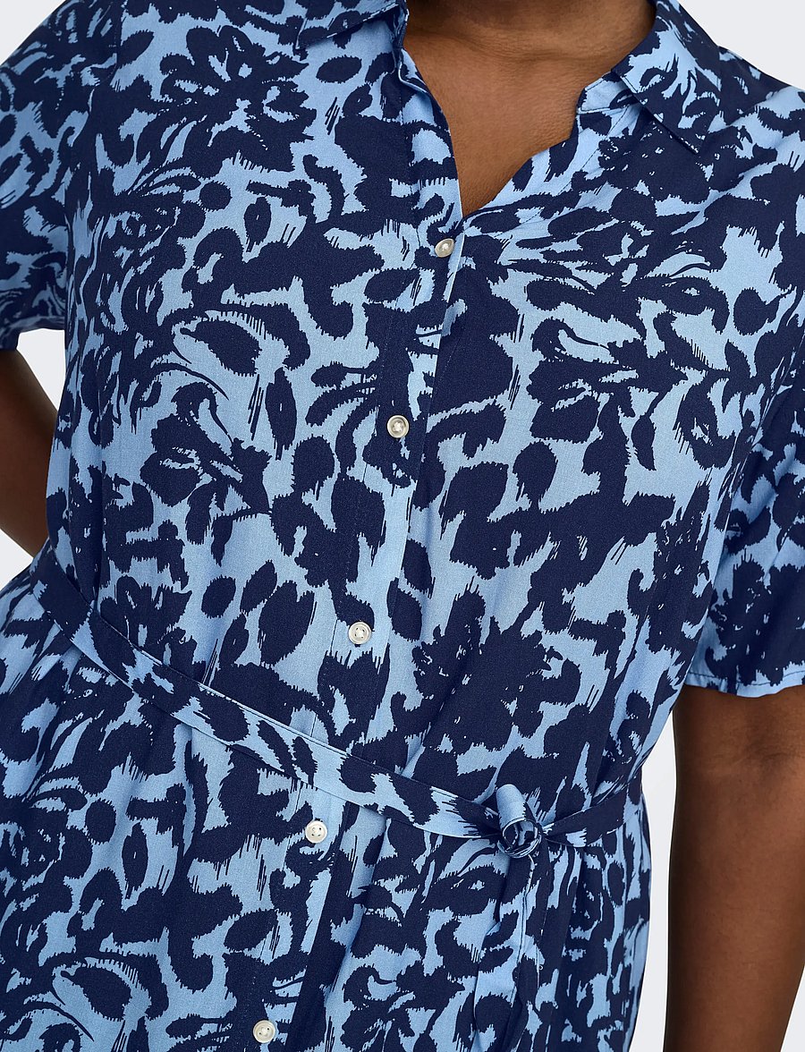 ONLY Carmakoma - CARYASMIN S/S SHIRT DRESS WVN NOOS - hemdkleider - serenity - 4