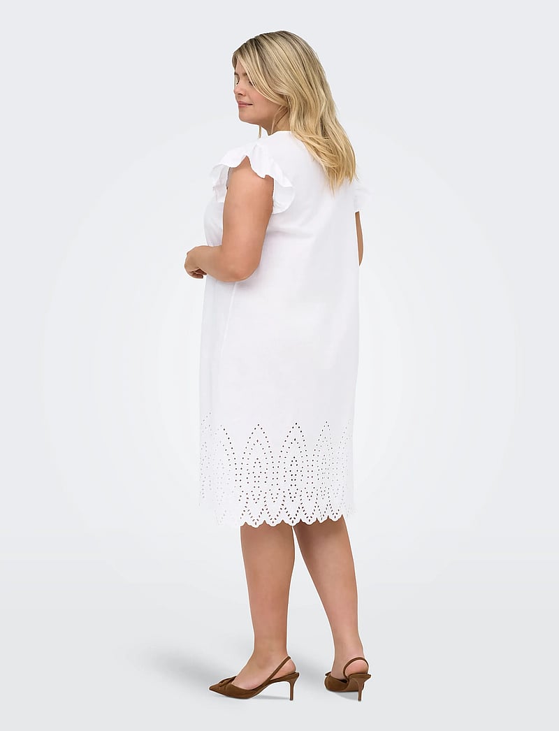 ONLY Carmakoma - CARTULUM EMB S/S DRESS WVN - konfirmation - bright white - 3