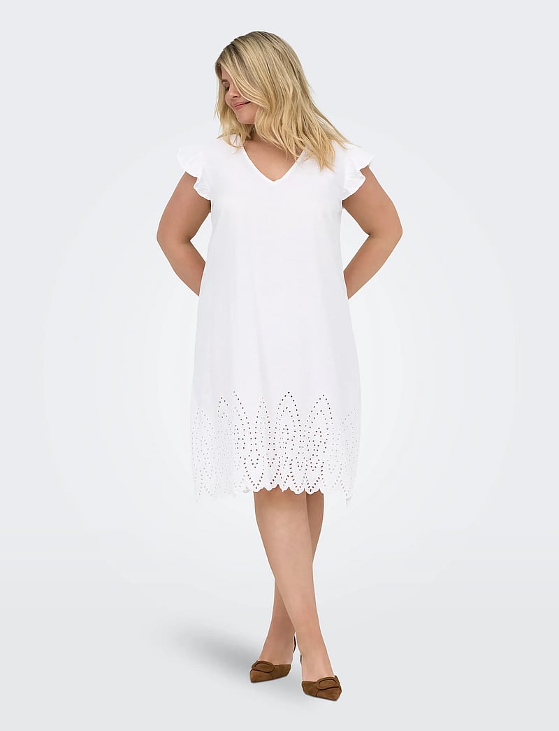 ONLY Carmakoma - CARTULUM EMB S/S DRESS WVN - konfirmation - bright white - 4