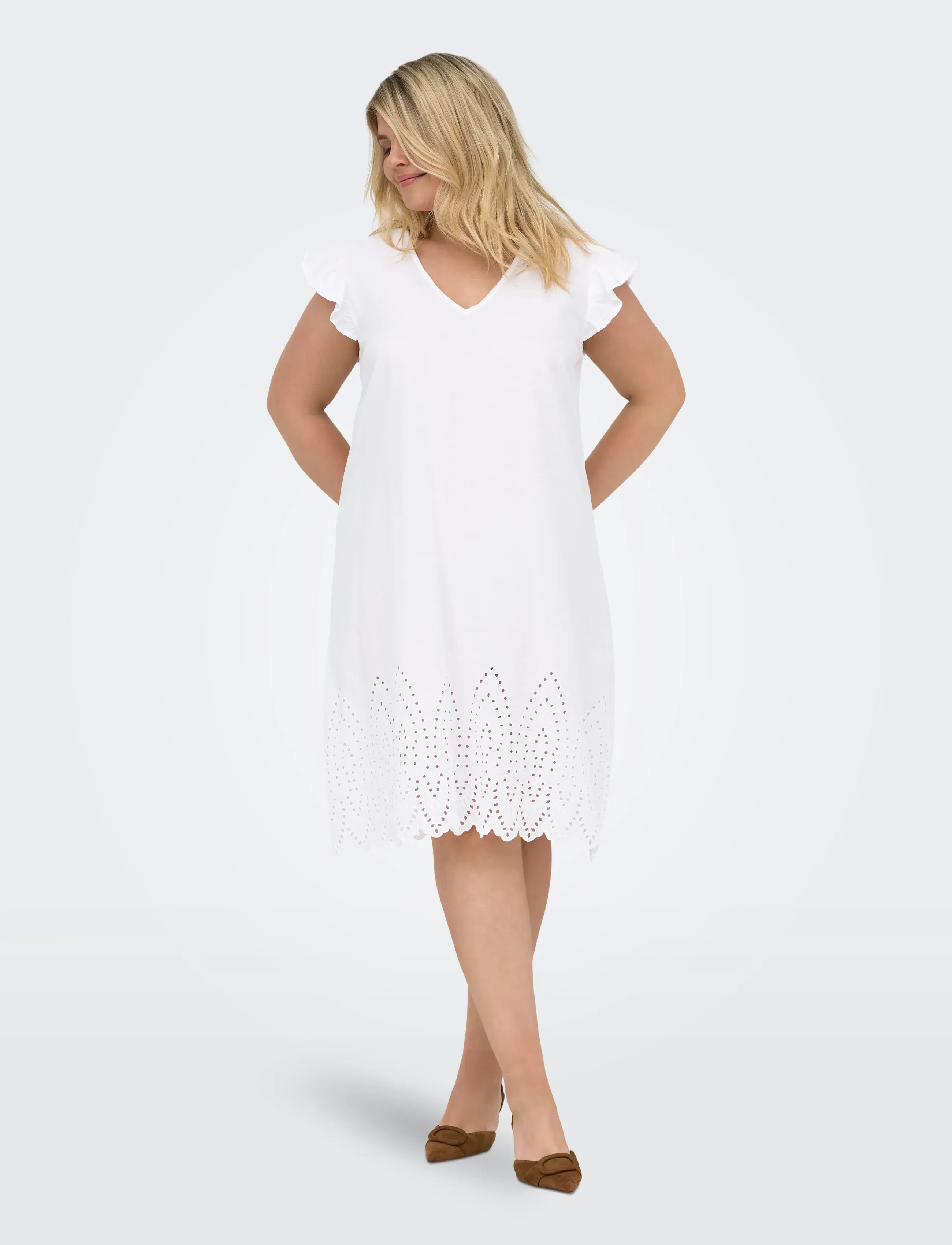 ONLY Carmakoma - CARTULUM EMB S/S DRESS WVN - korte kjoler - bright white - 4