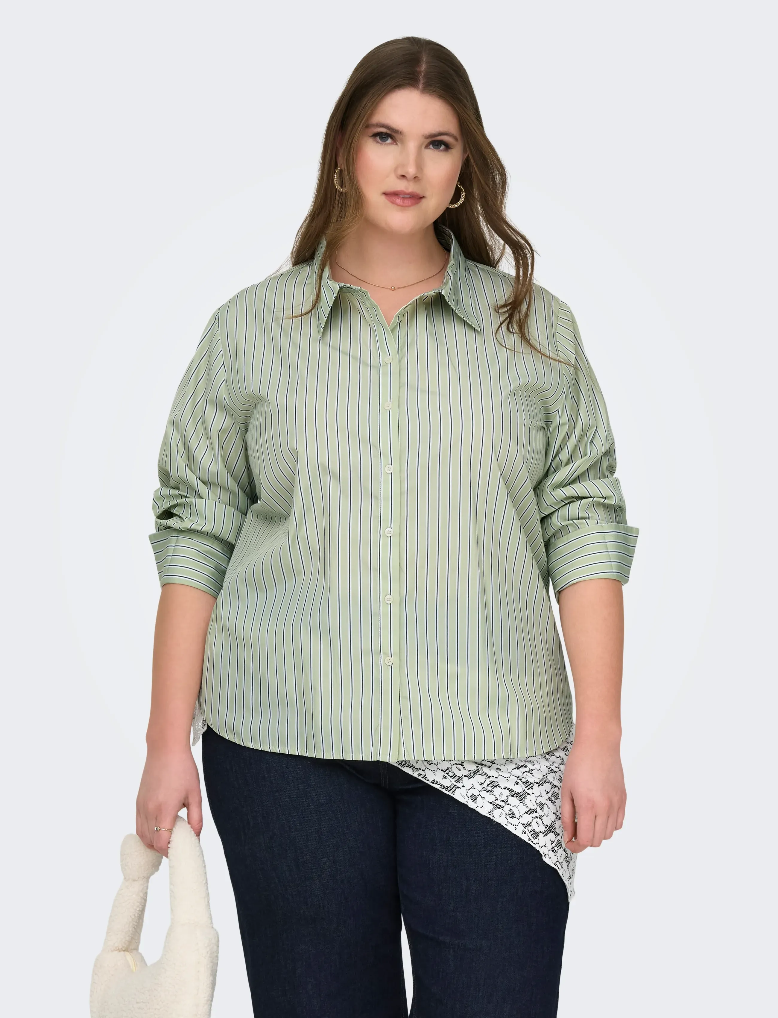 ONLY Carmakoma CAROREGON ALVA LS REG SHIRT WVN - Särgid - CELADON GREEN / green