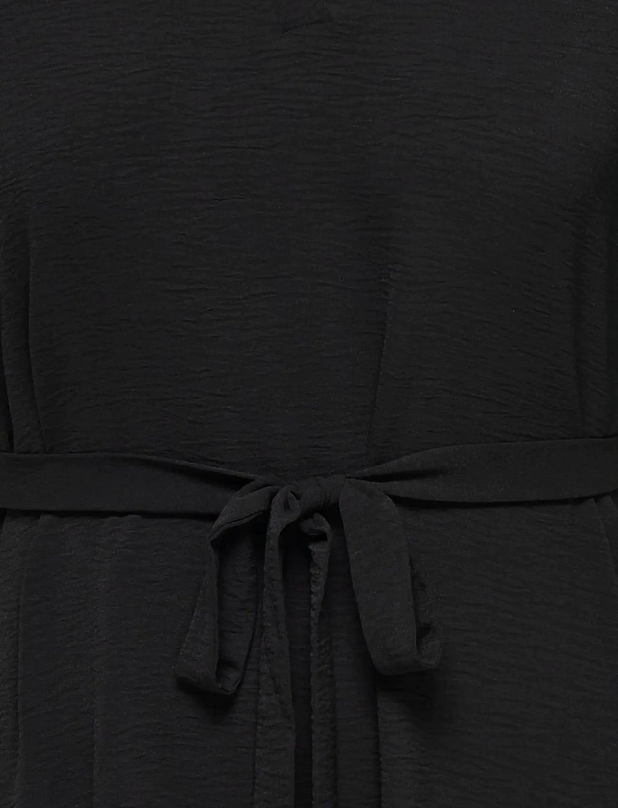 ONLY Carmakoma - CARPLANA METTE LIFE 2/4 V-NECKDRESS NOOS - black - 2