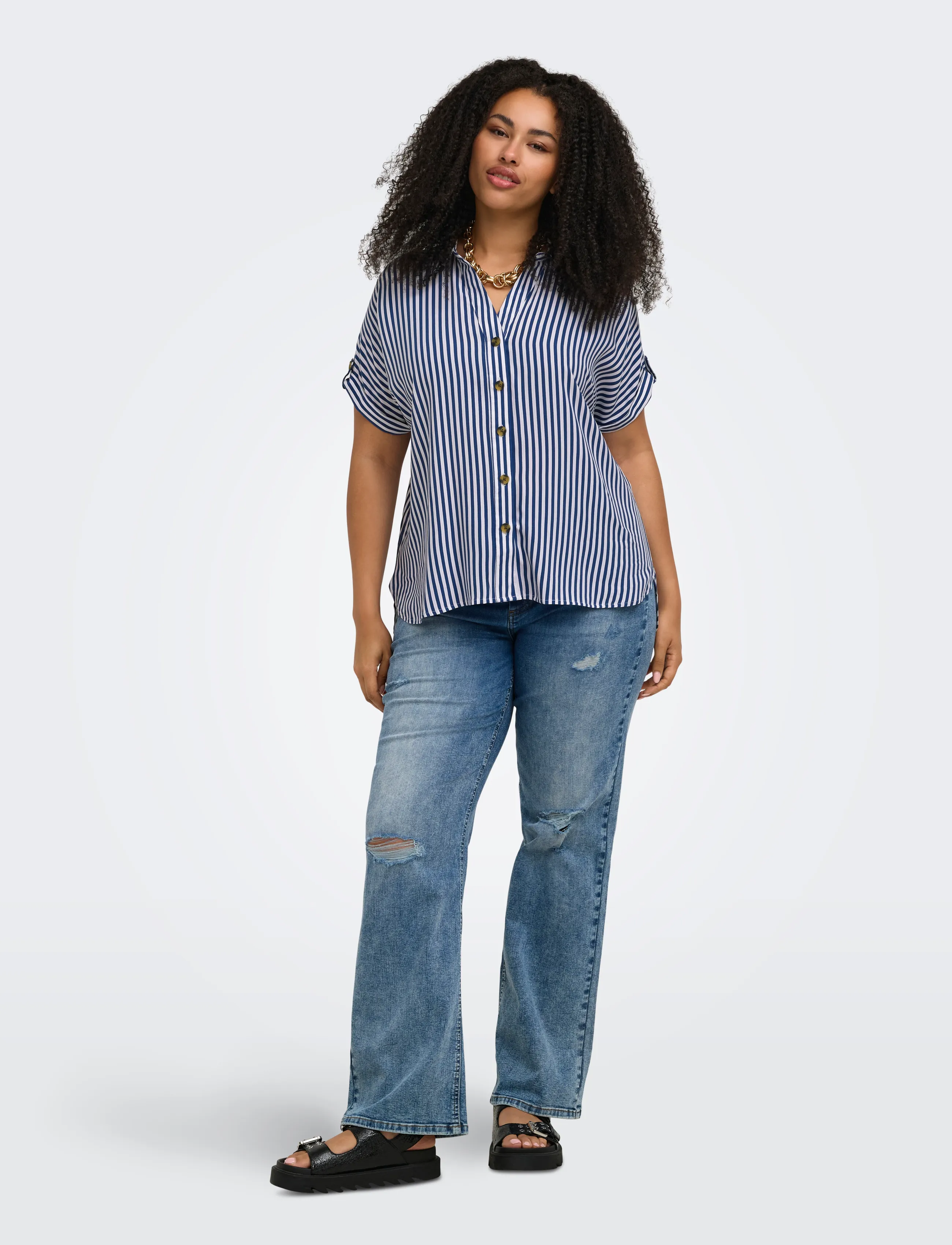 ONLY Carmakoma - CARYASMIN S/S SHIRT WVN NOOS - short-sleeved shirts - peacoat - 4