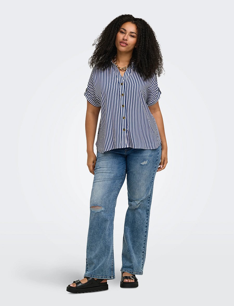 ONLY Carmakoma - CARYASMIN S/S SHIRT WVN NOOS - lühikeste varrukatega särgid - peacoat - 4