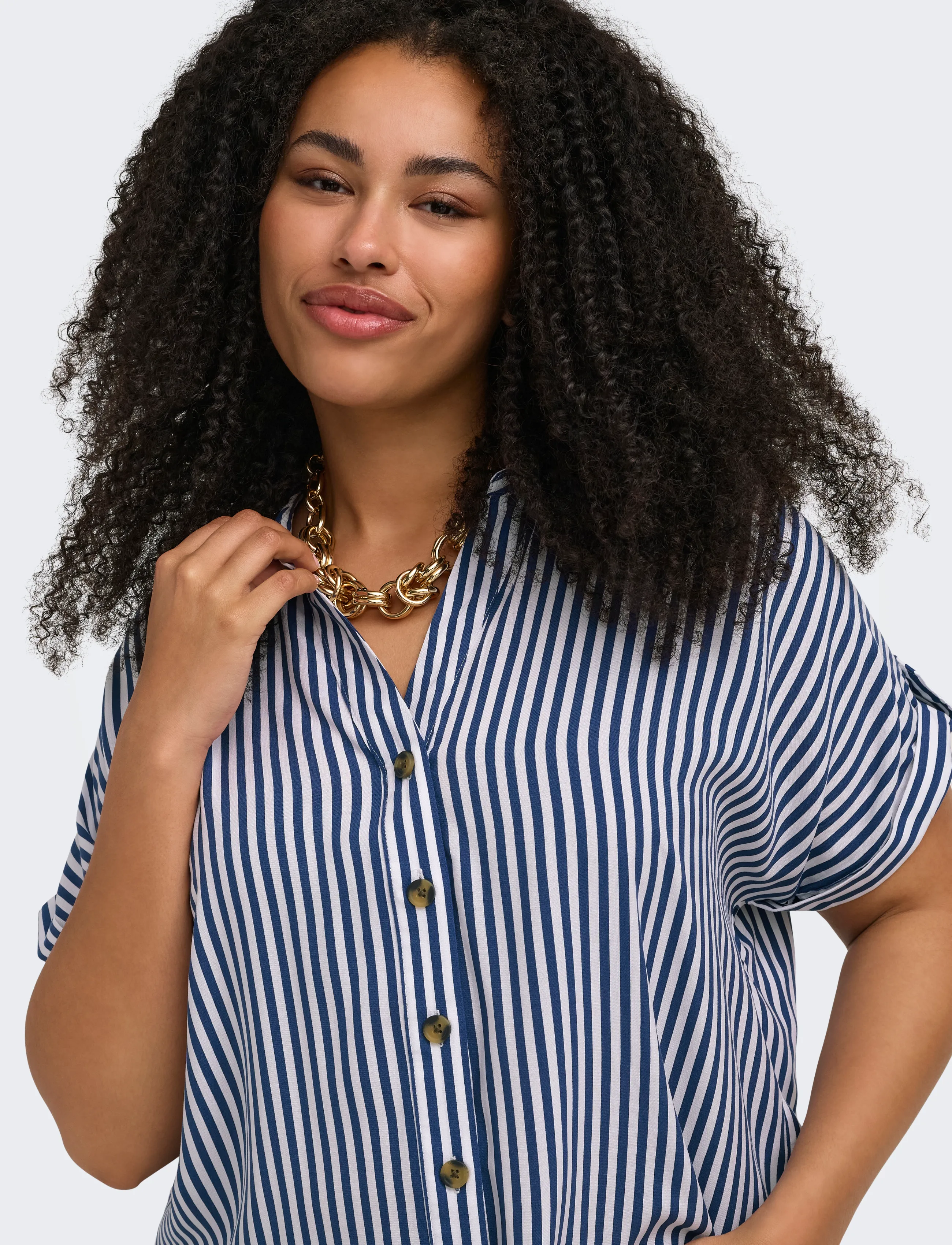 ONLY Carmakoma - CARYASMIN S/S SHIRT WVN NOOS - short-sleeved shirts - peacoat - 5