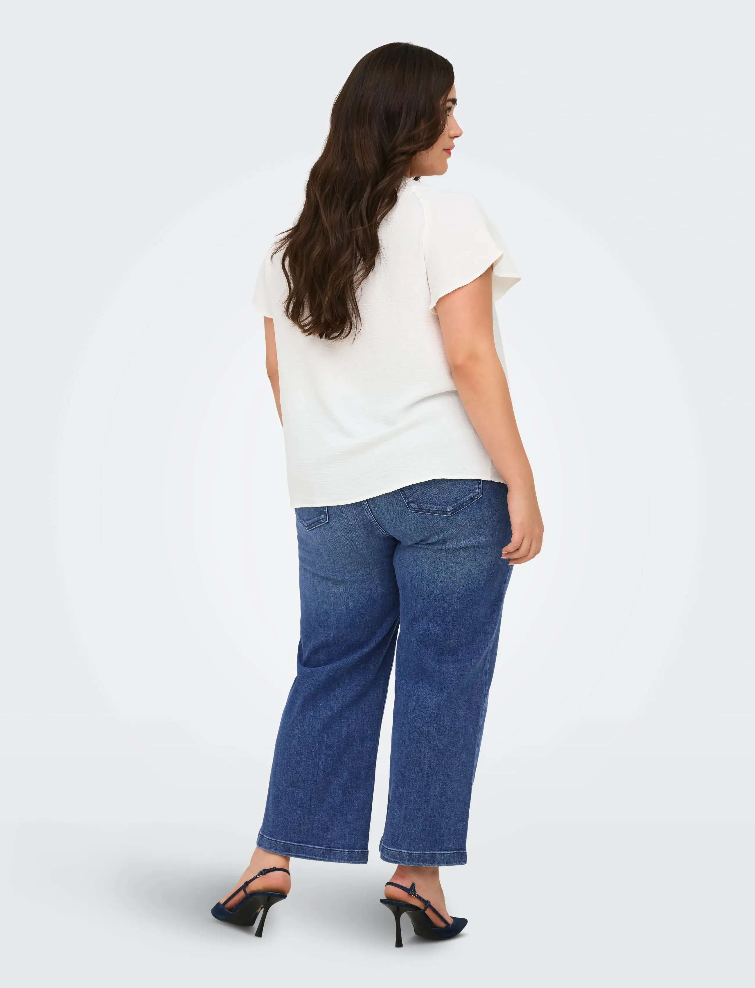 ONLY Carmakoma - CARWILLY HW CROP WIDE REA096 - slim jeans - medium blue denim - 3