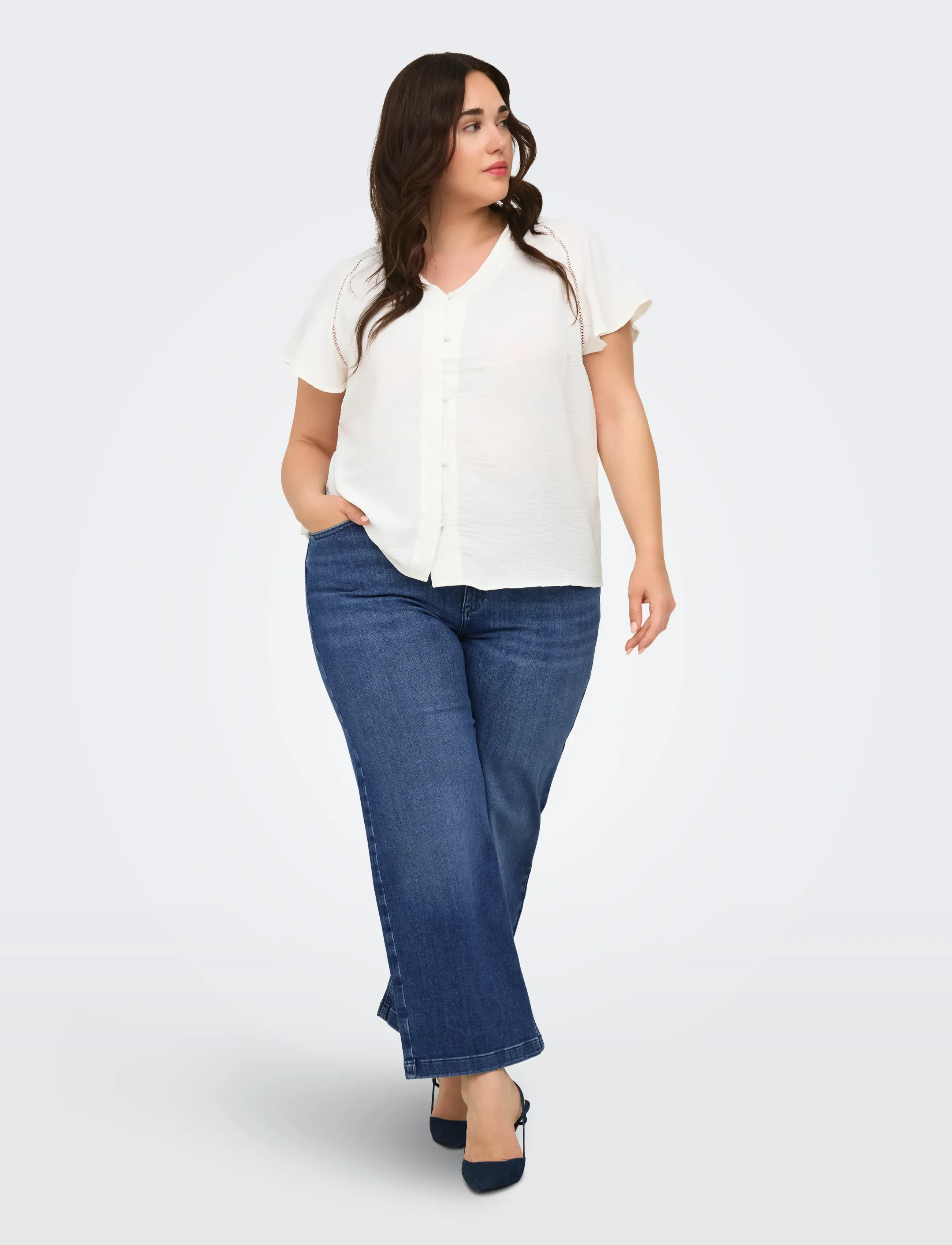 ONLY Carmakoma - CARWILLY HW CROP WIDE REA096 - slim-fit-jeans - medium blue denim - 4
