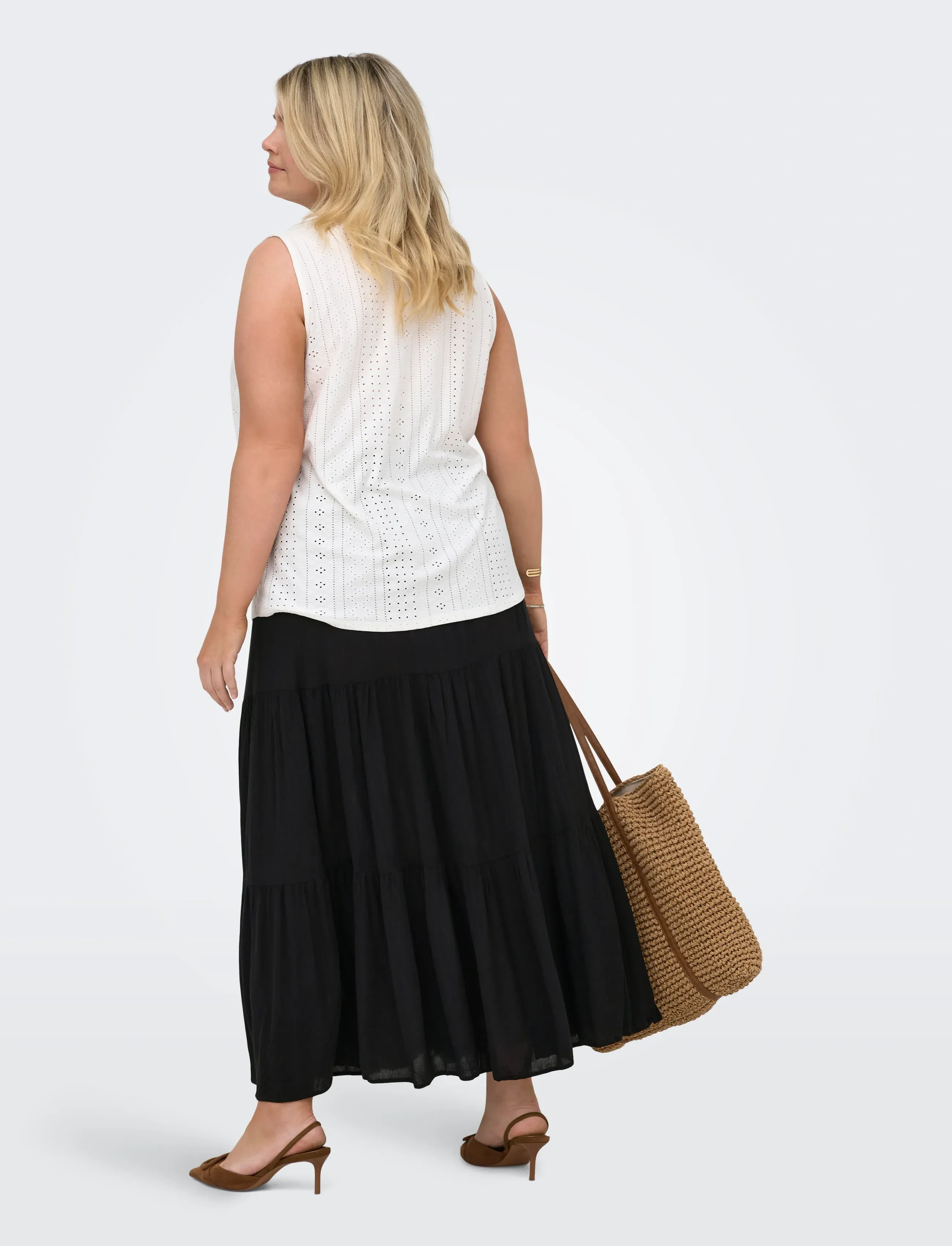 ONLY Carmakoma - CARMIKKA LONG SKIRT WVN NOOS - maxi röcke - black - 3