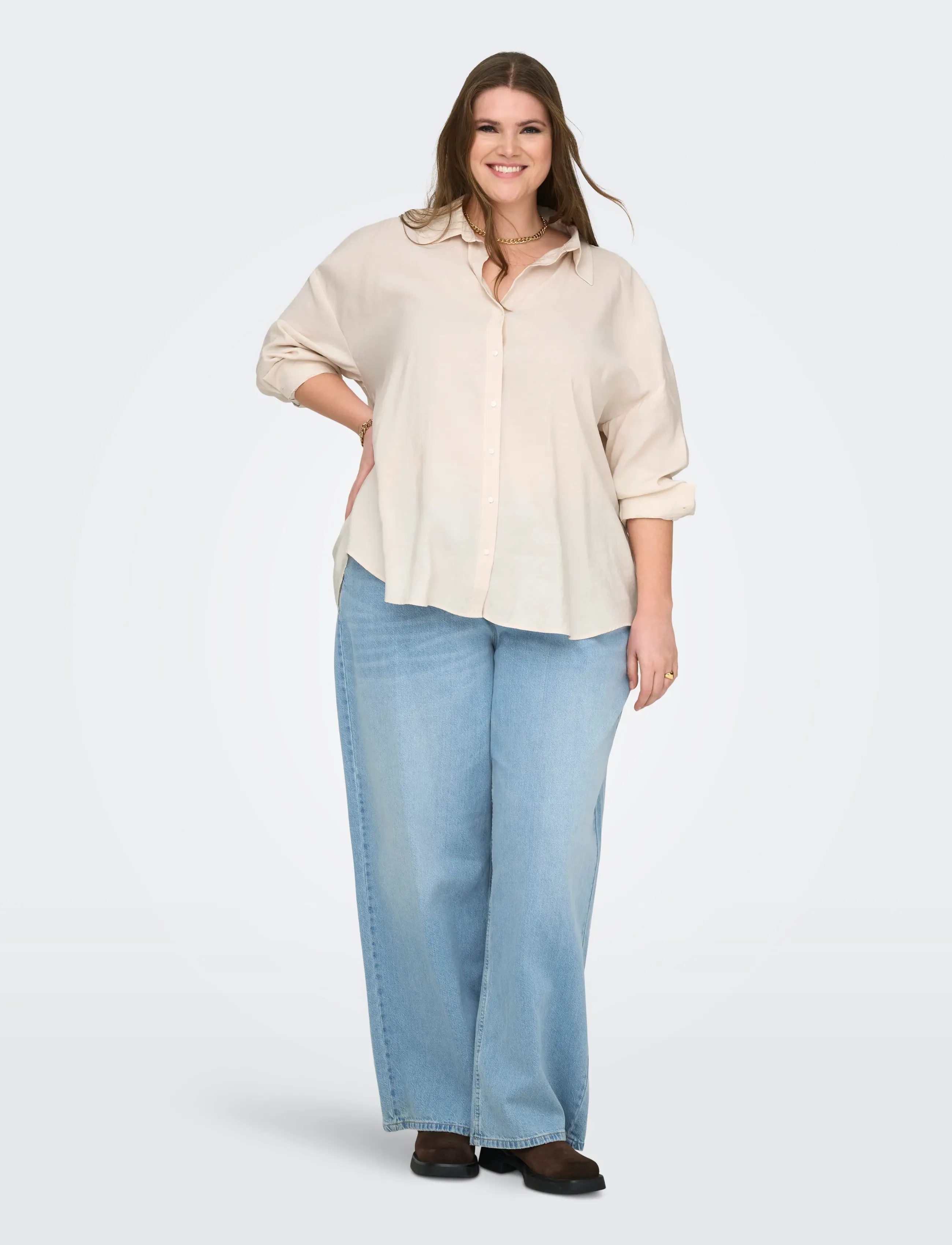 ONLY Carmakoma - CARZAZIMA L/S LOOSE SHIRT WVN NOOS - langærmede skjorter - antique white - 5