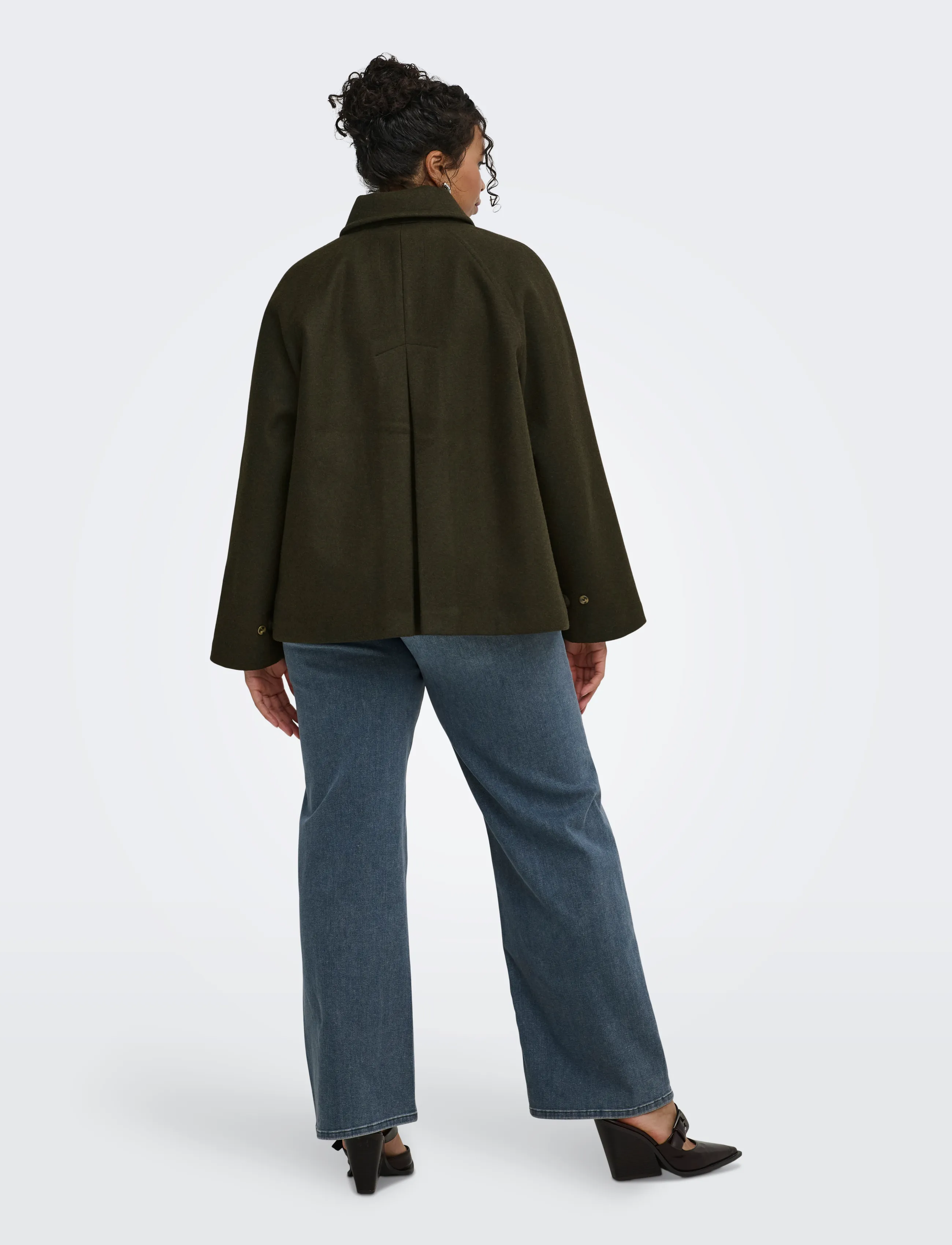 ONLY Carmakoma - CAREVIE JACKET OTW - light jackets - dark olive - 3