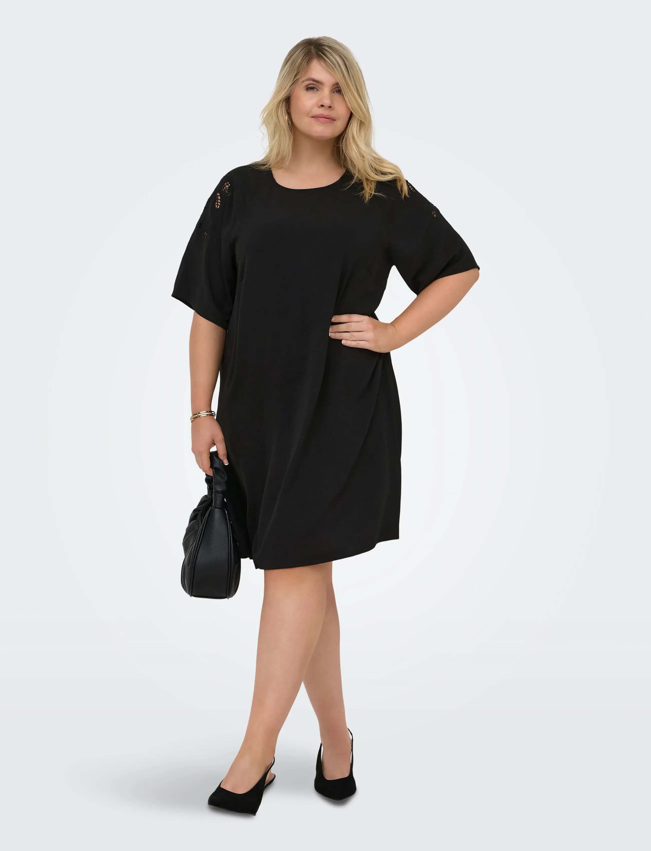 ONLY Carmakoma Carevalou Metta 2/4 Knee Dress Wvn, Kvinder, Kortærmet Knælang Kjole, Sort, Str: 46