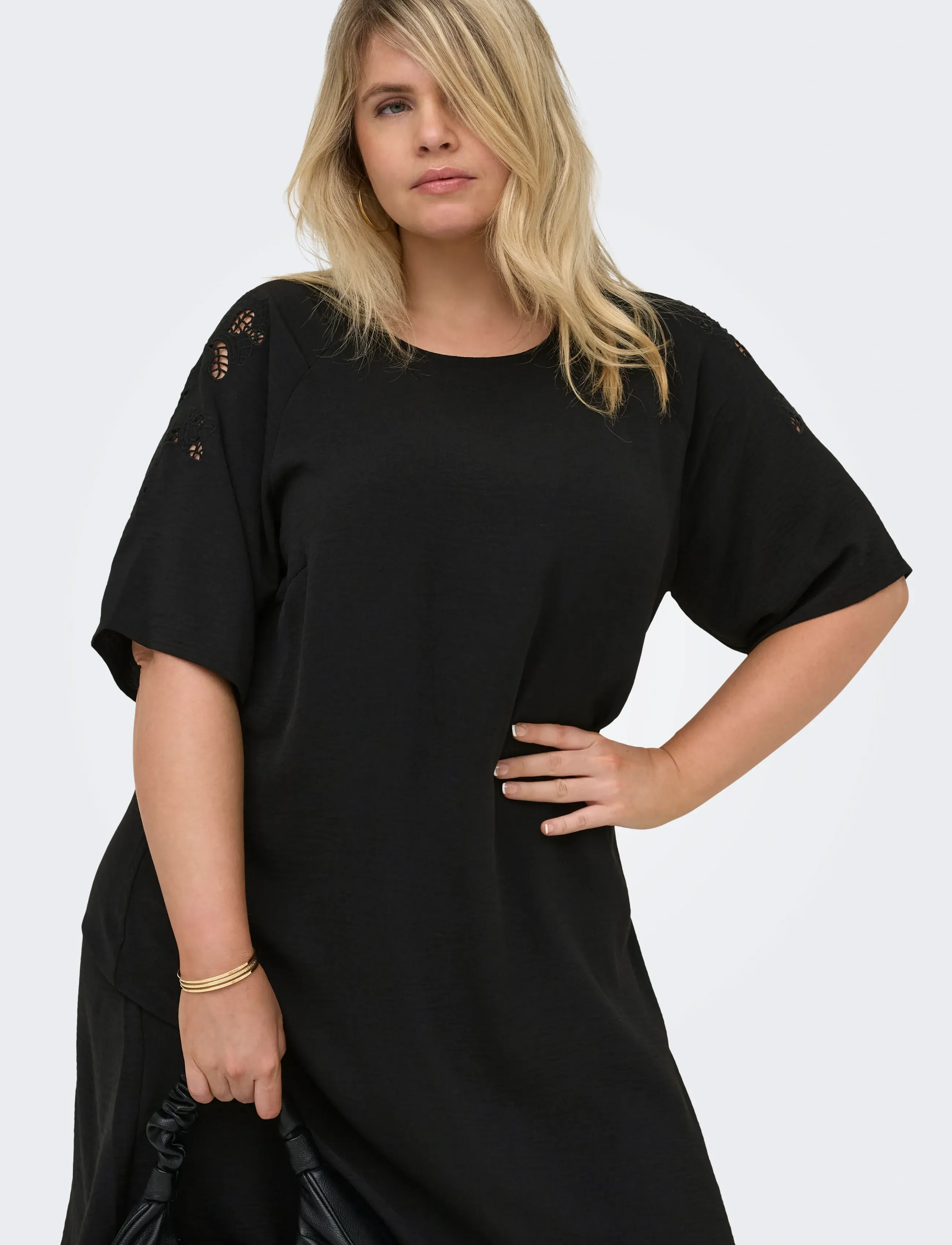 ONLY Carmakoma - CAREVALOU METTA 2/4 KNEE DRESS WVN - midikleider - black - 5
