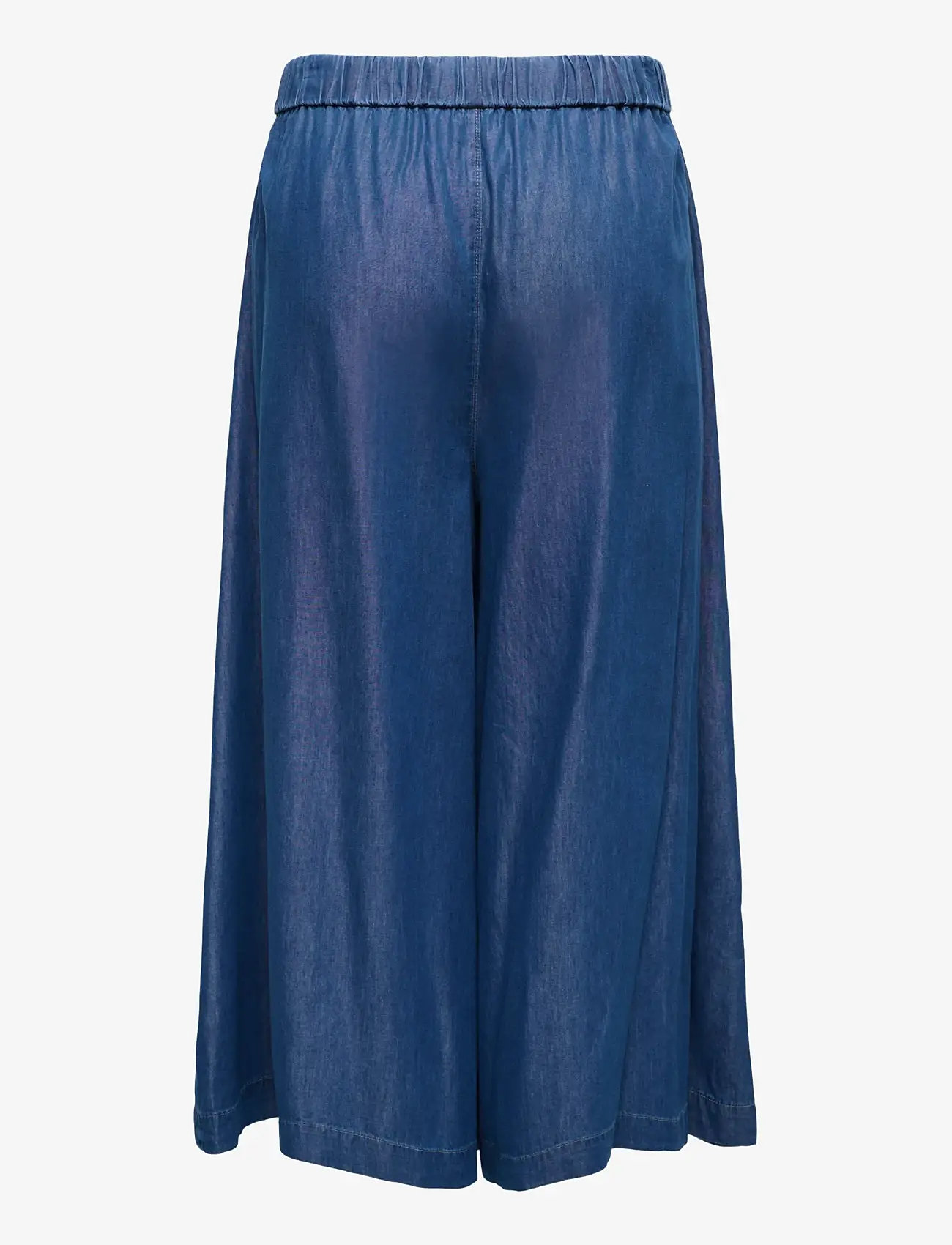 ONLY Carmakoma - CARBEA PALAZZO EX WIDE PANT GUA - hosen mit weitem bein - medium blue denim - 2