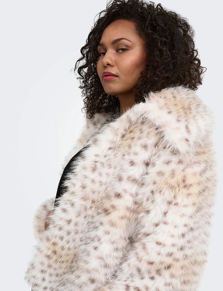 ONLY Carmakoma - CARJADE ANIMAL FUR JACKET OTW - kunstkarusnahk - pumice stone - 5