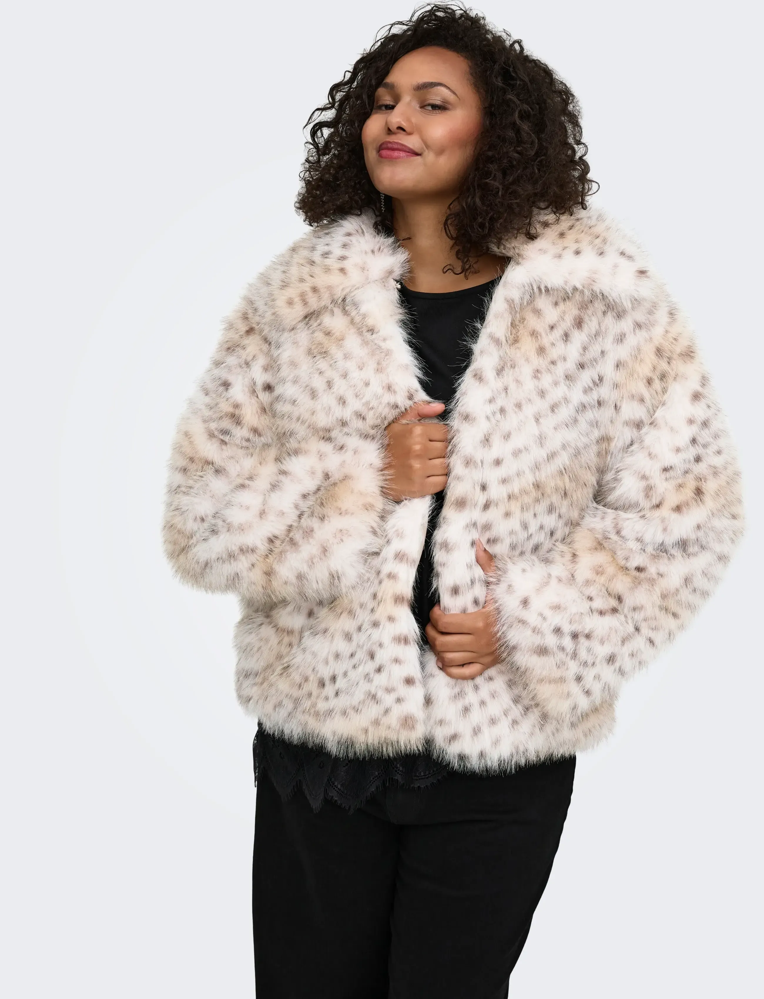 ONLY Carmakoma Carjade Animal Fur Jacket Otw jackor dam – bild 5
