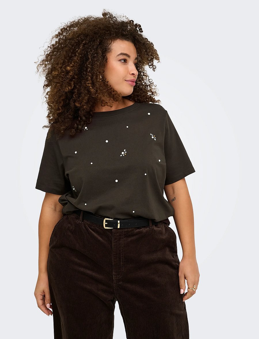 ONLY Carmakoma - CARRYDER SS SLEEVE O-NECK REG SLIT TEE - t-skjorter - coffee bean - 0