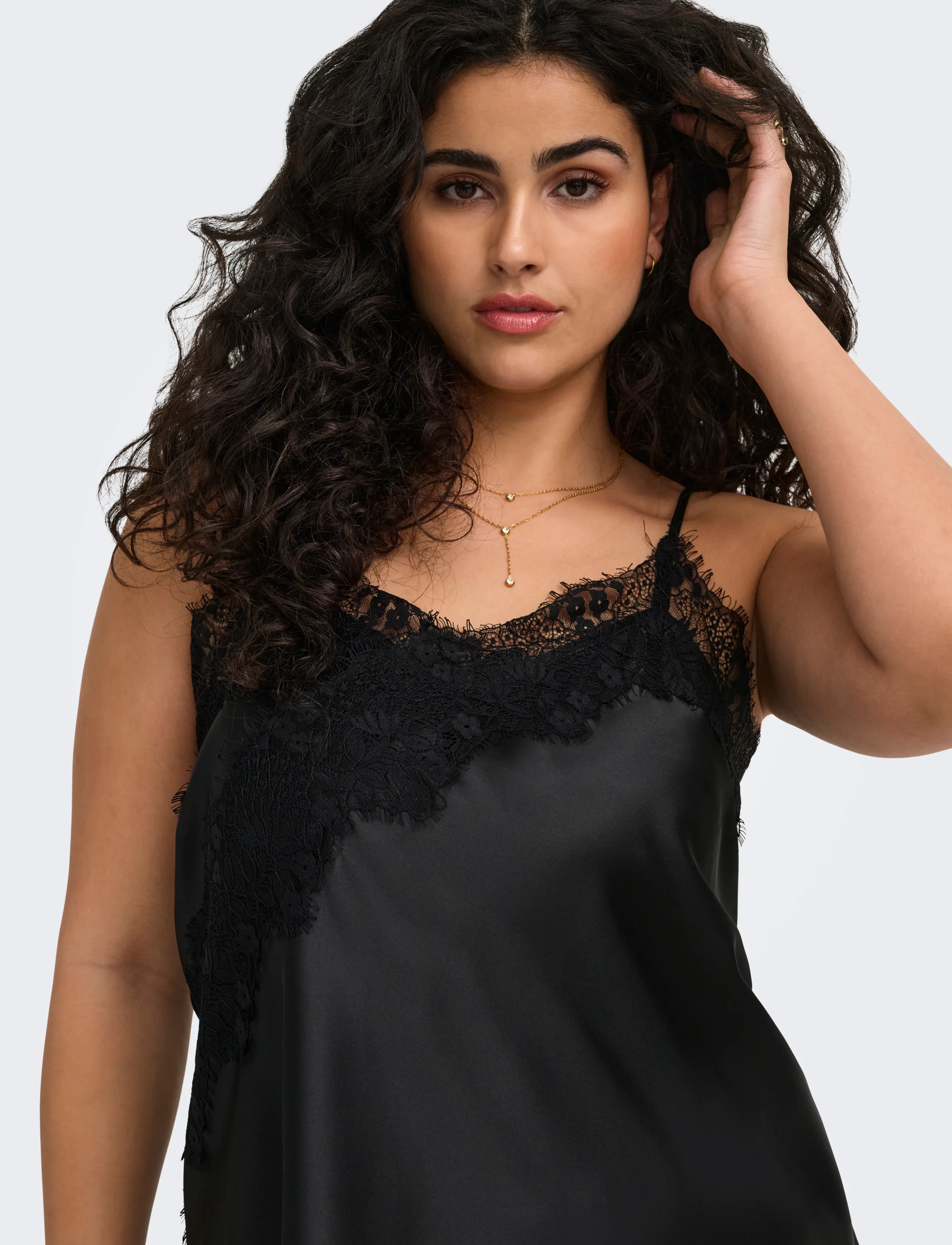 ONLY Carmakoma - CARINDONA STRAP SATIN LACE TOP WVN - Ärmellose tops - black - 5