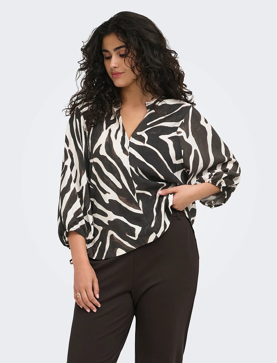 ONLY Carmakoma - CARCARRIE 3/4 V-NECK STRING TOP AOP - kortärmade blusar - birch - 0