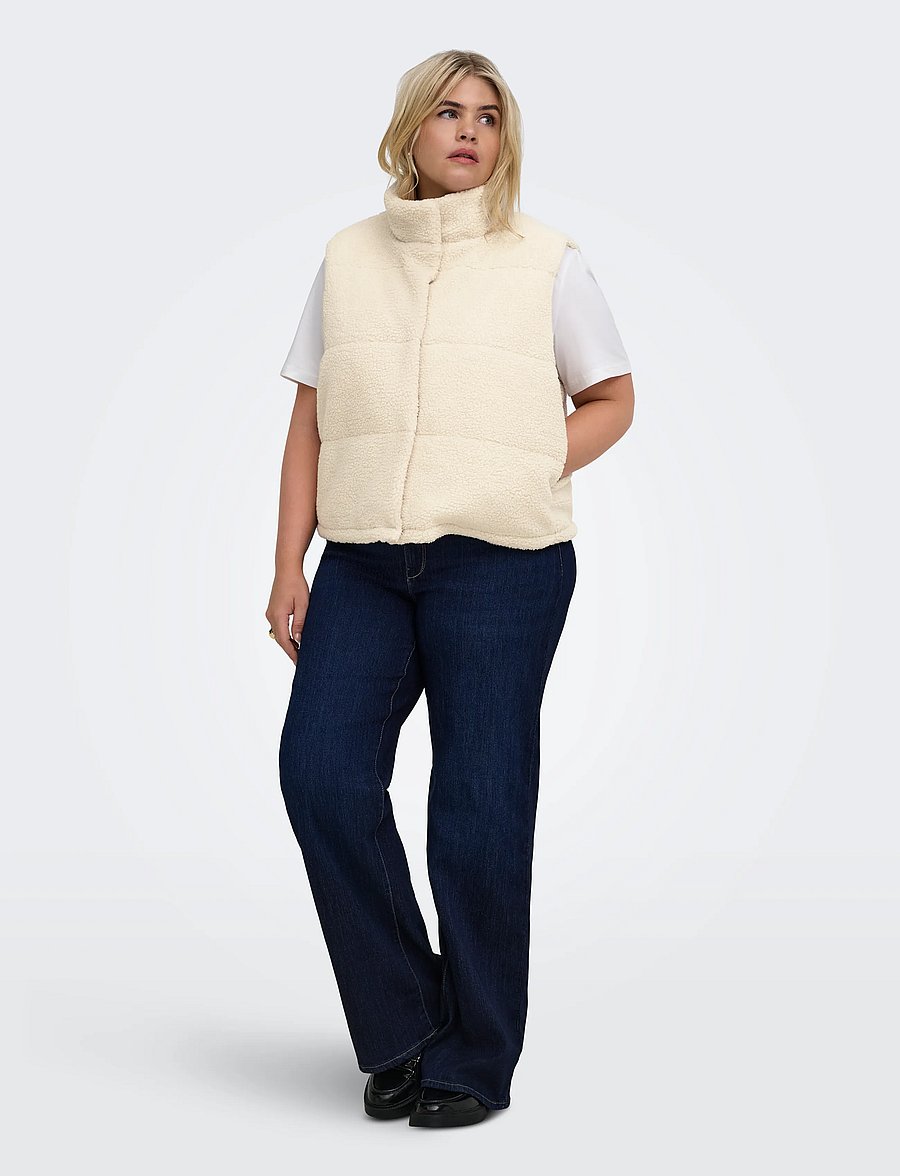 ONLY Carmakoma - CARSANDRA TEDDY WAISTCOAT OTW NOOS - fleece- und teddy-westen - pumice stone - 4